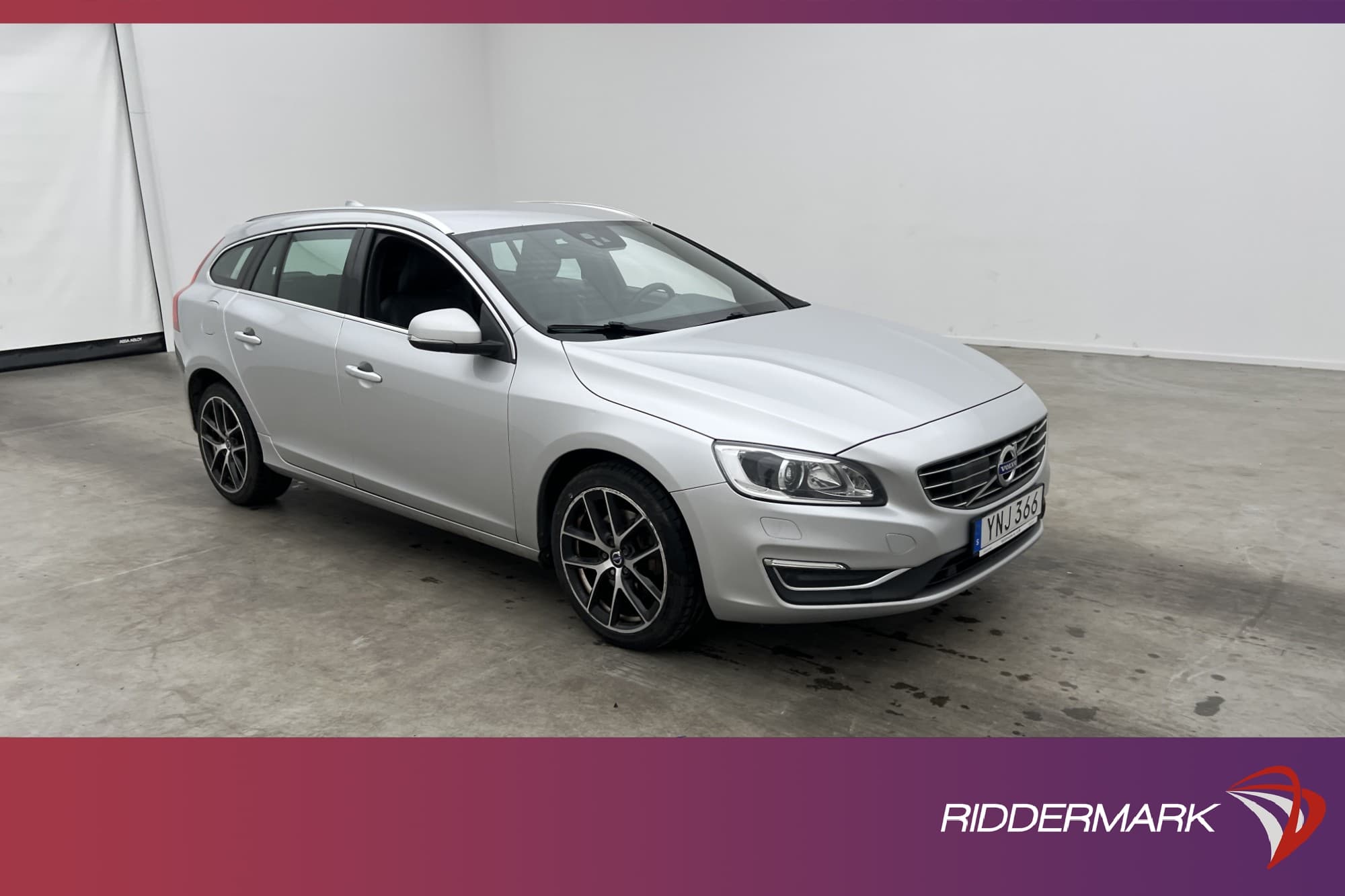 Volvo V60 D4 AWD