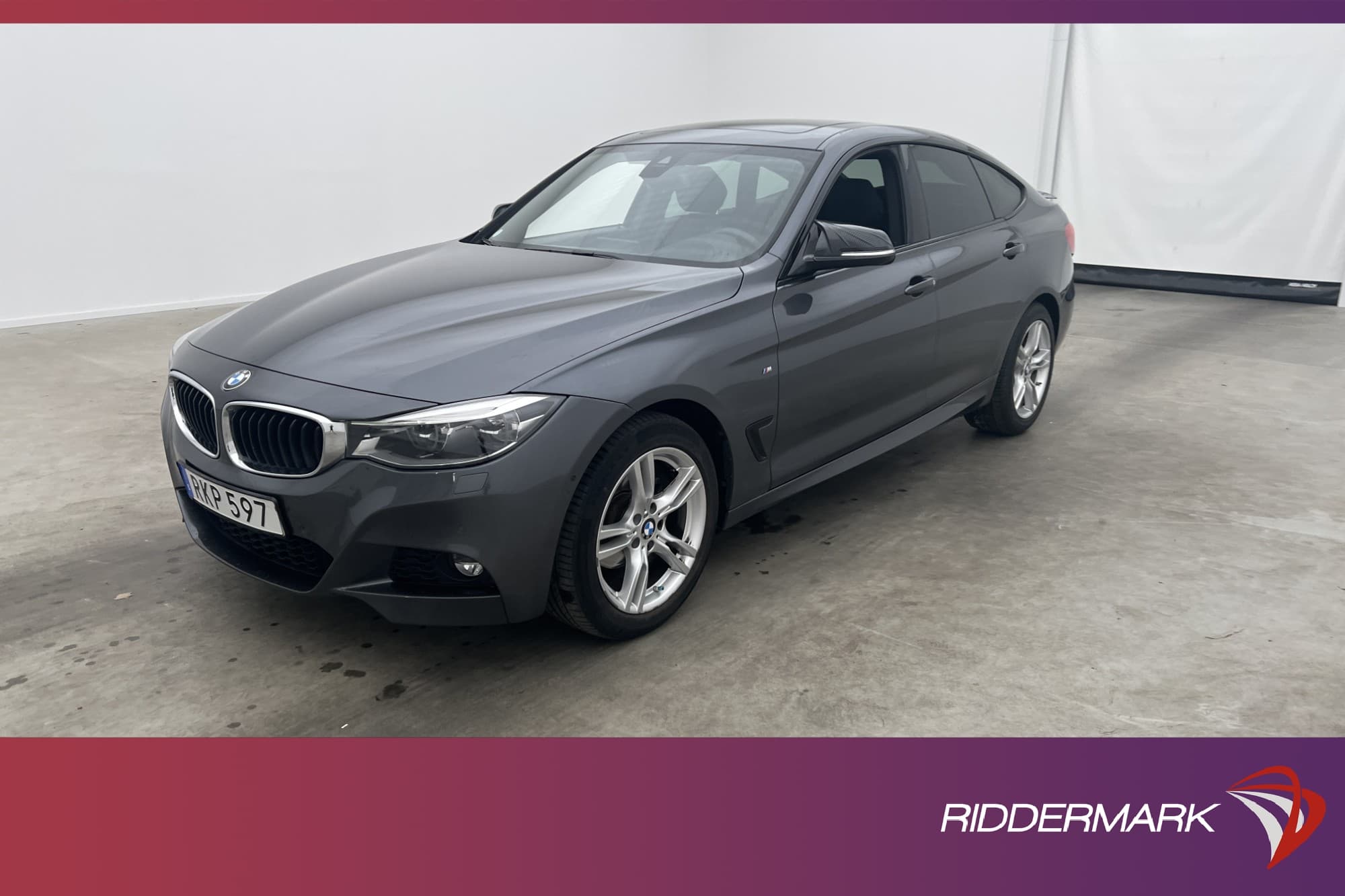 BMW 320i GT xDrive M Sport Innovation Panorama H/K Navi HUD