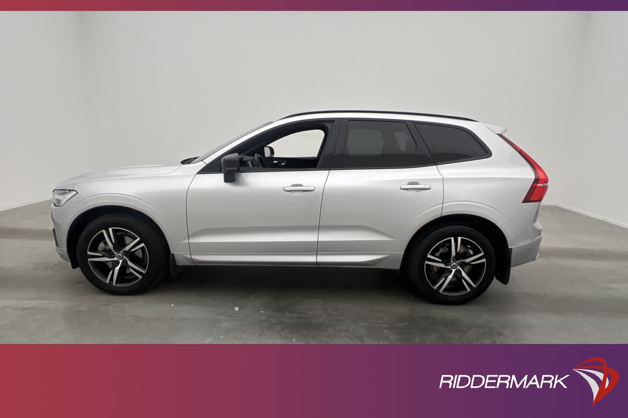 Volvo XC60 B4 AWD R-Design