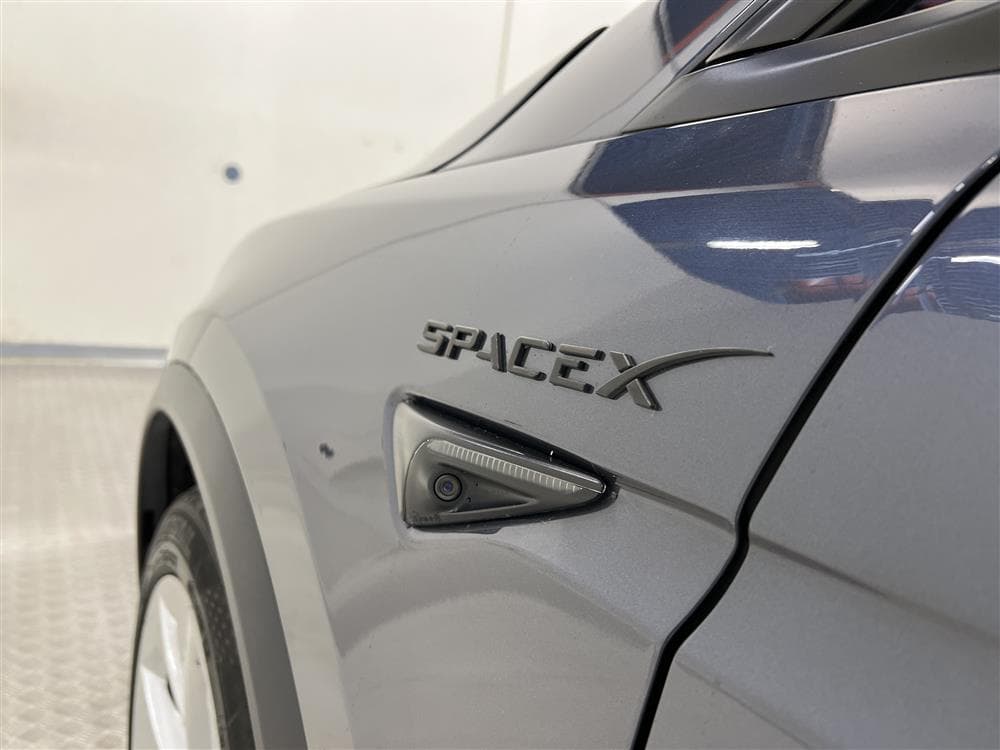 Tesla Model X 100D 423hk Dragkrok FSD Kolfiber Moms Leasbarinteriör