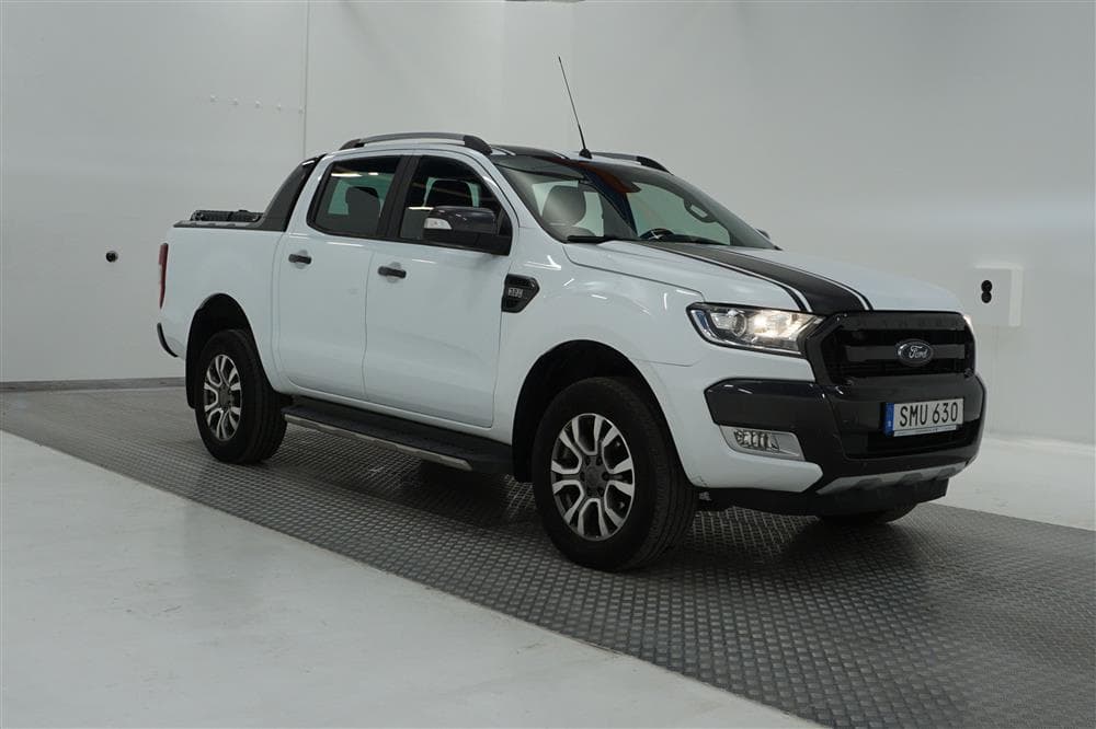 Ford Ranger Wildtrak 3.2 TDCi Eu6 4WD Värmare Diff Moms exteriör
