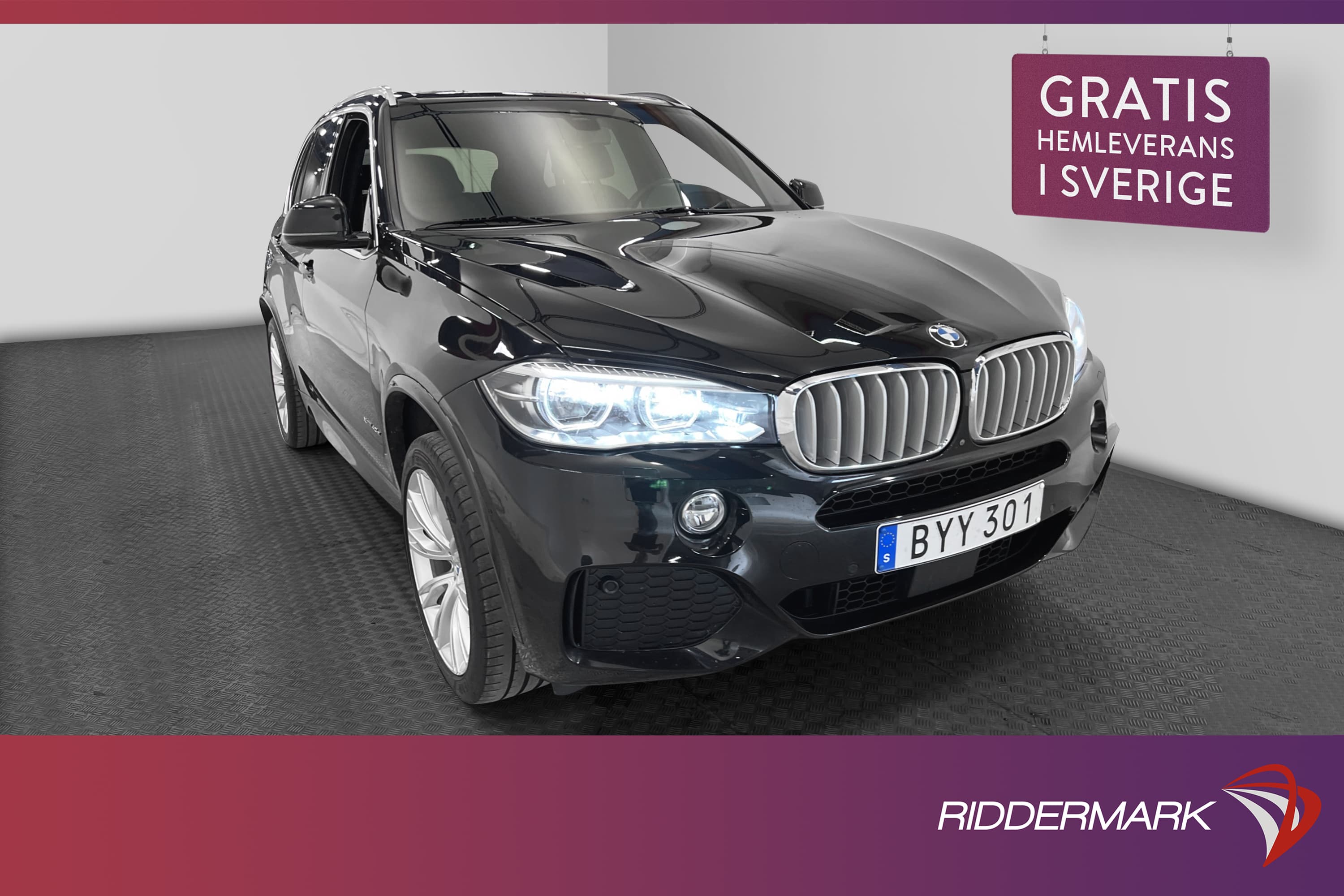 BMW X5 xDrive40e M-Sport H/K Kamera Pano Komfortstolar Drag