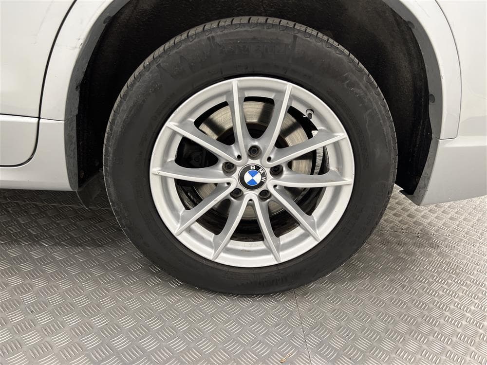 BMW X3 xDrive20d 190hk M Sport M-värm Pano Navi Drag H/Kinteriör