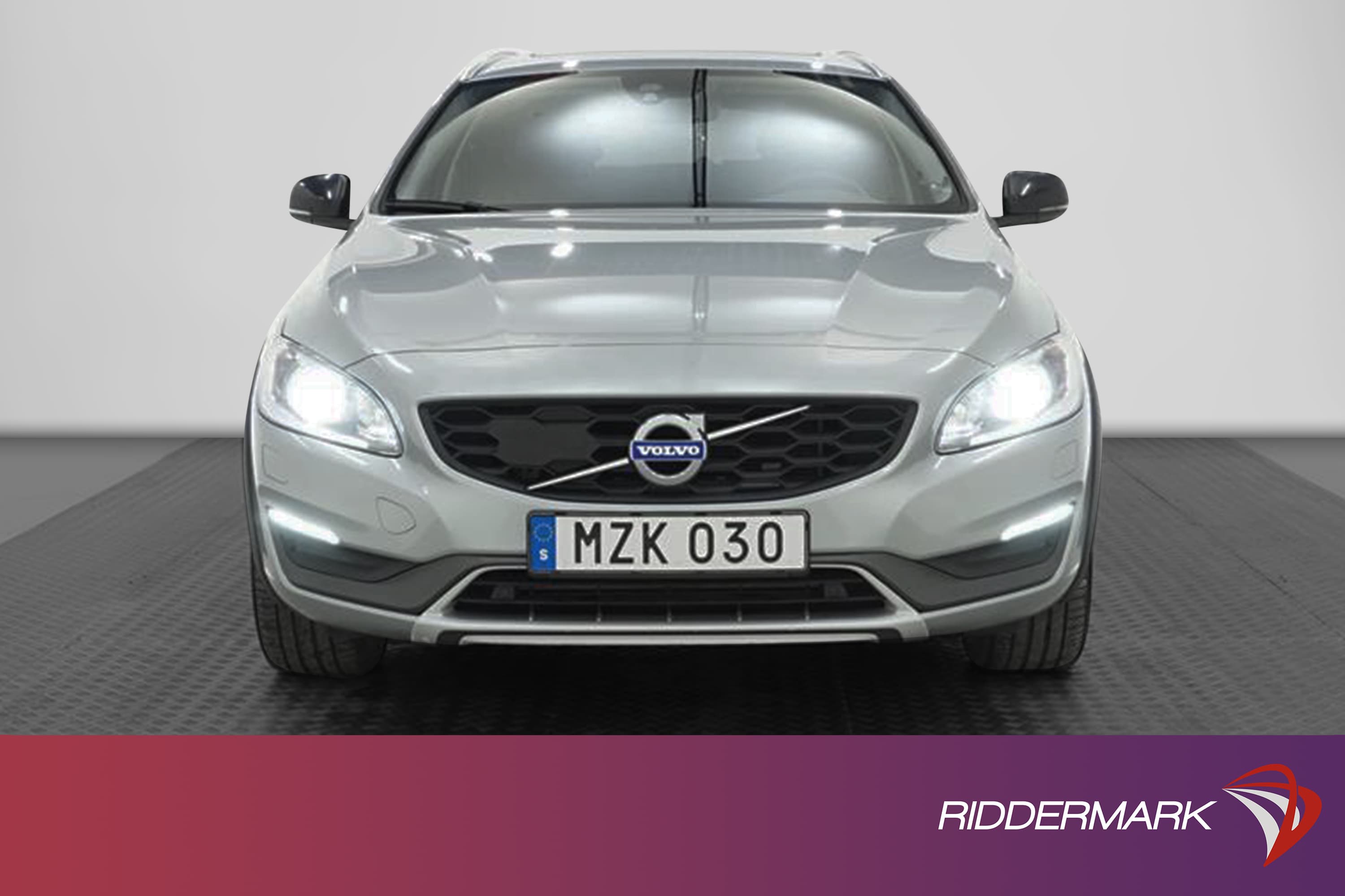 Volvo V60 D4 AWD Cross Country