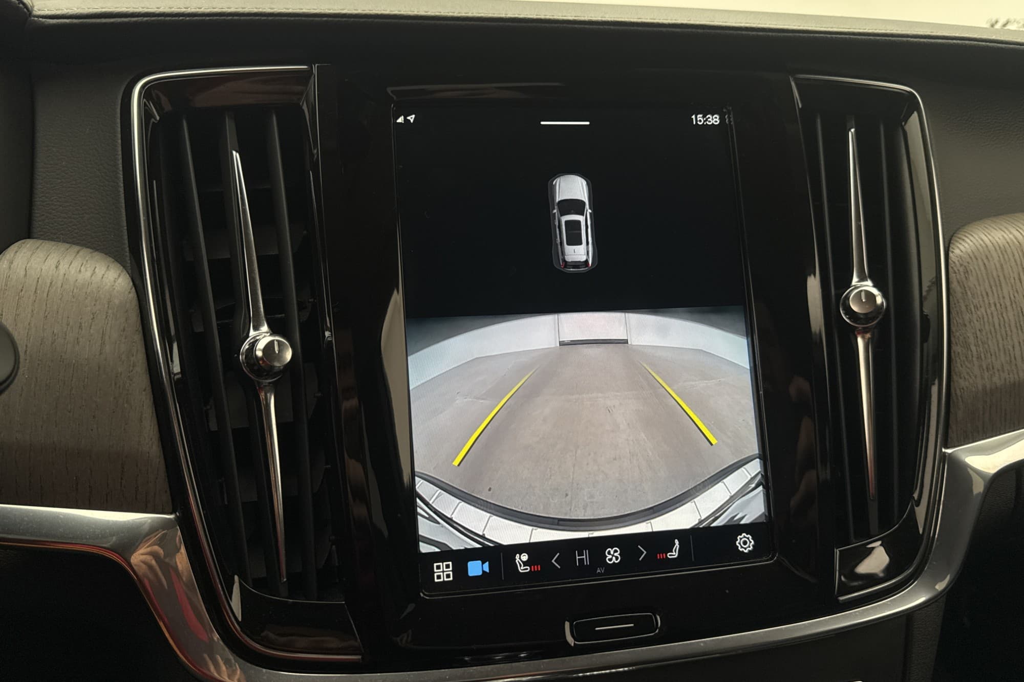 Volvo V90 Recharge T6 AWD LongRange Inscription Kamera Värm