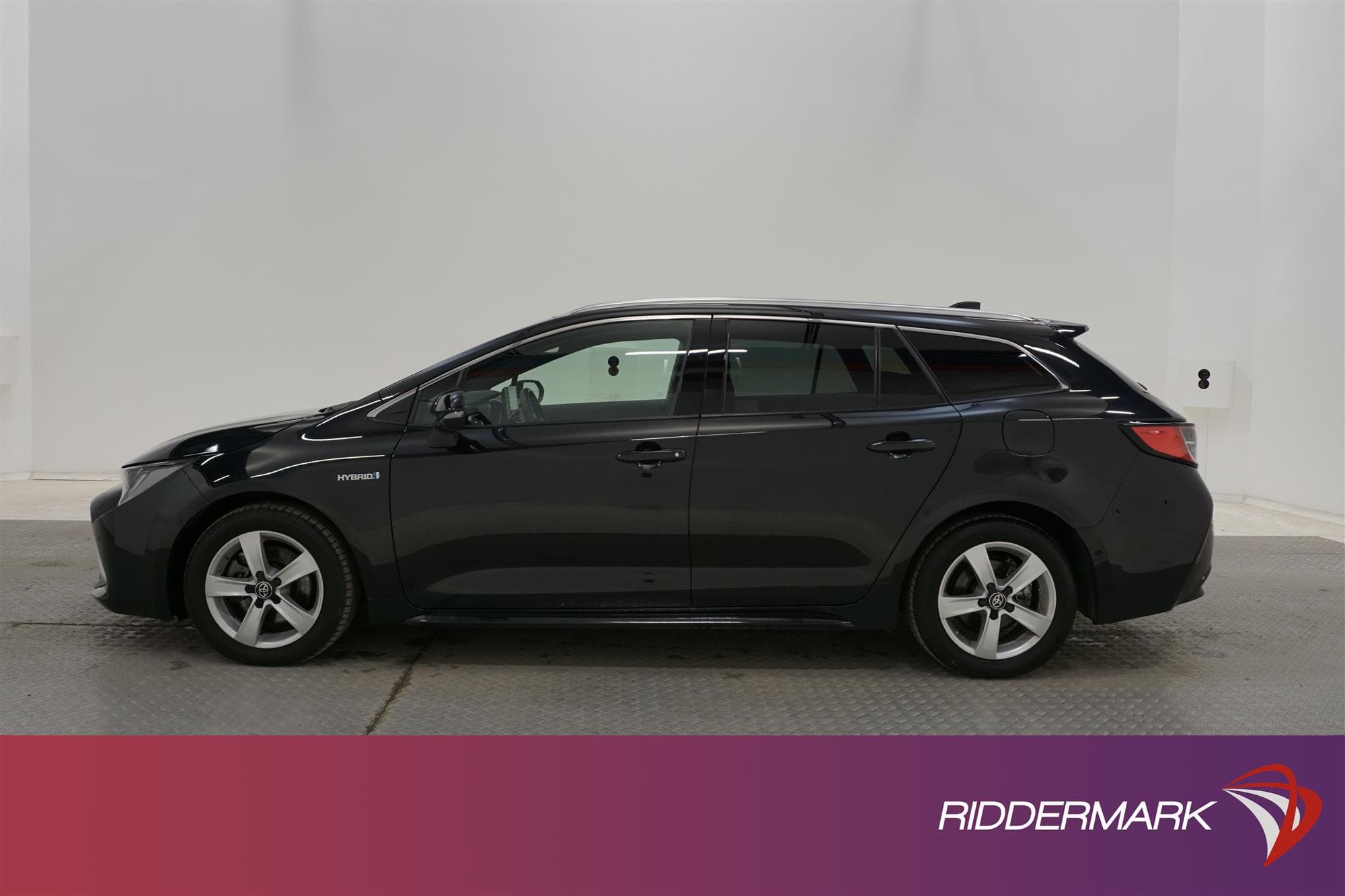 Toyota Corolla Hybrid 184hk  Executive M-Värm Drag Navi