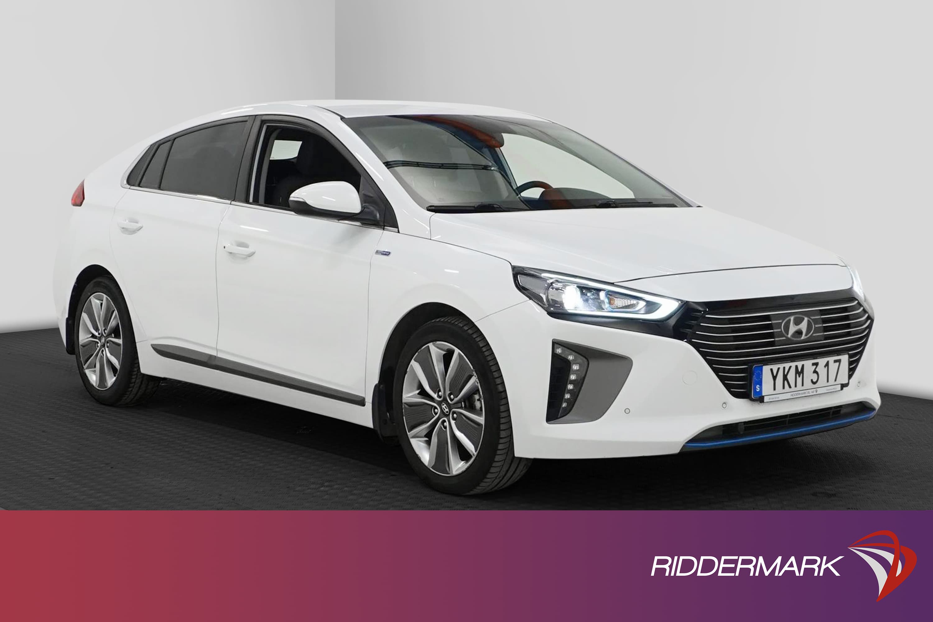 Hyundai IONIQ Hybrid 1.6 DCT 141hk Backkamera Navi 0,39l/mil