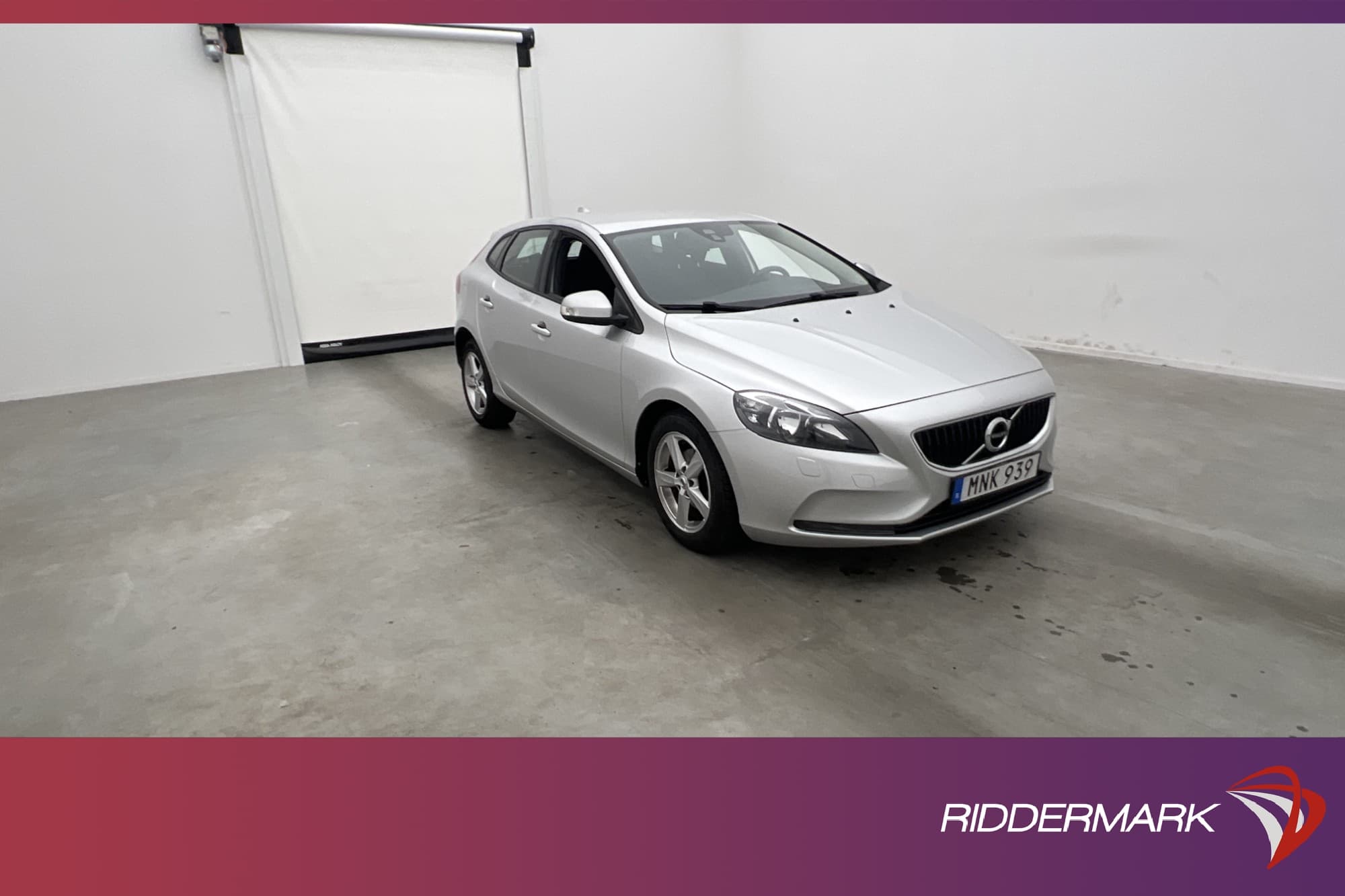 Volvo V40 D2