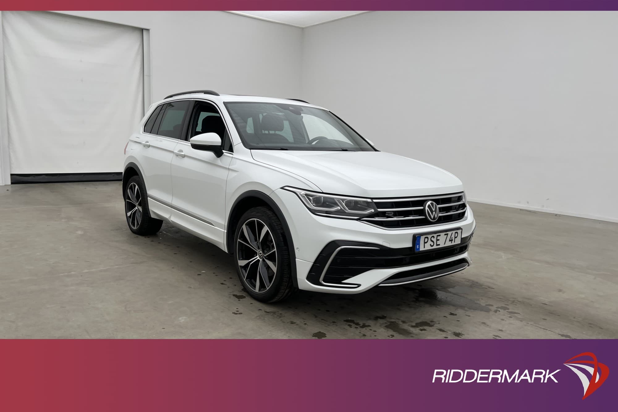 Volkswagen Tiguan eHybrid 245hk R Line Kamera Pano Drag MOMS