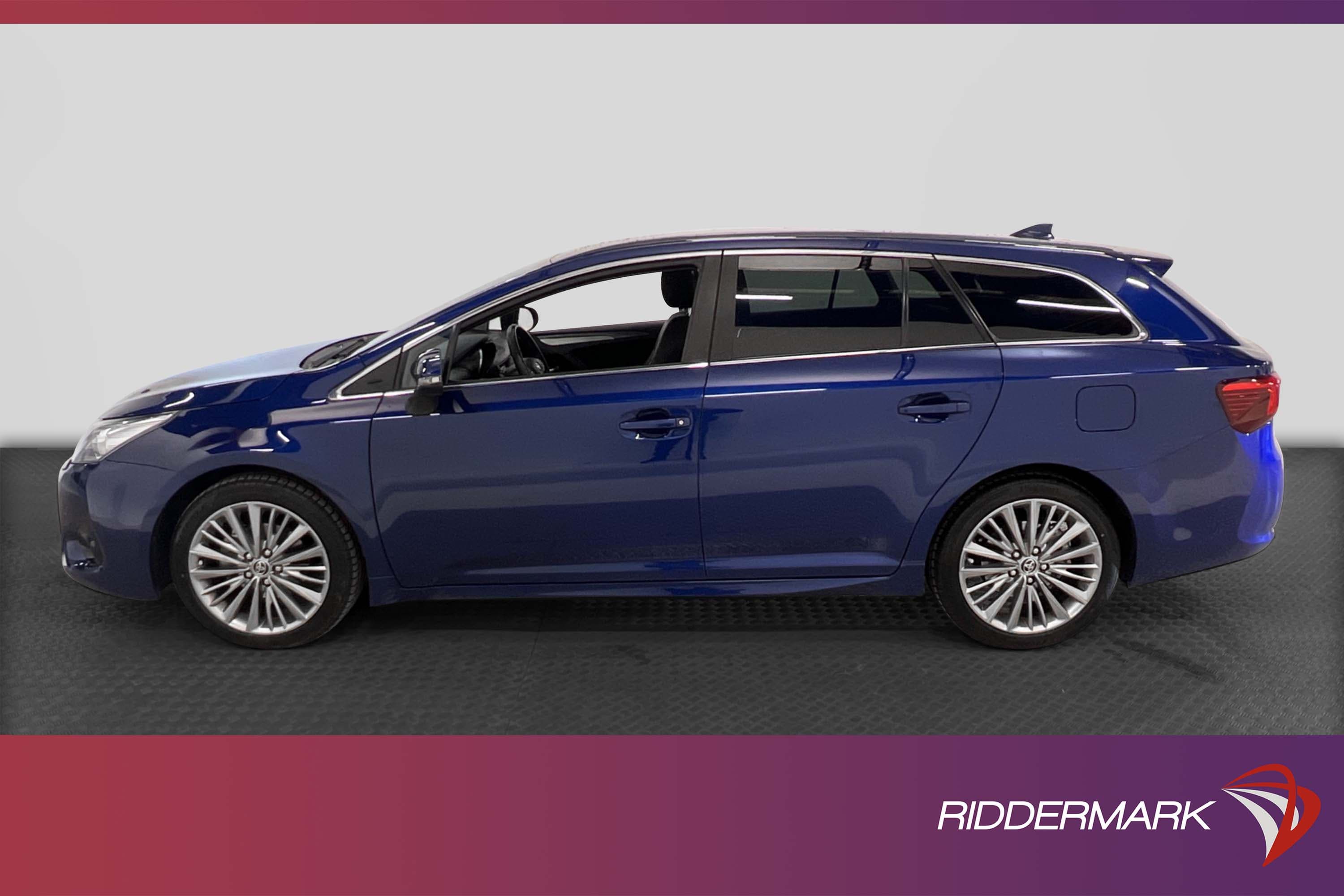 Toyota Avensis Kombi 1.8 147hk Pano Navi Helskinn Keyless