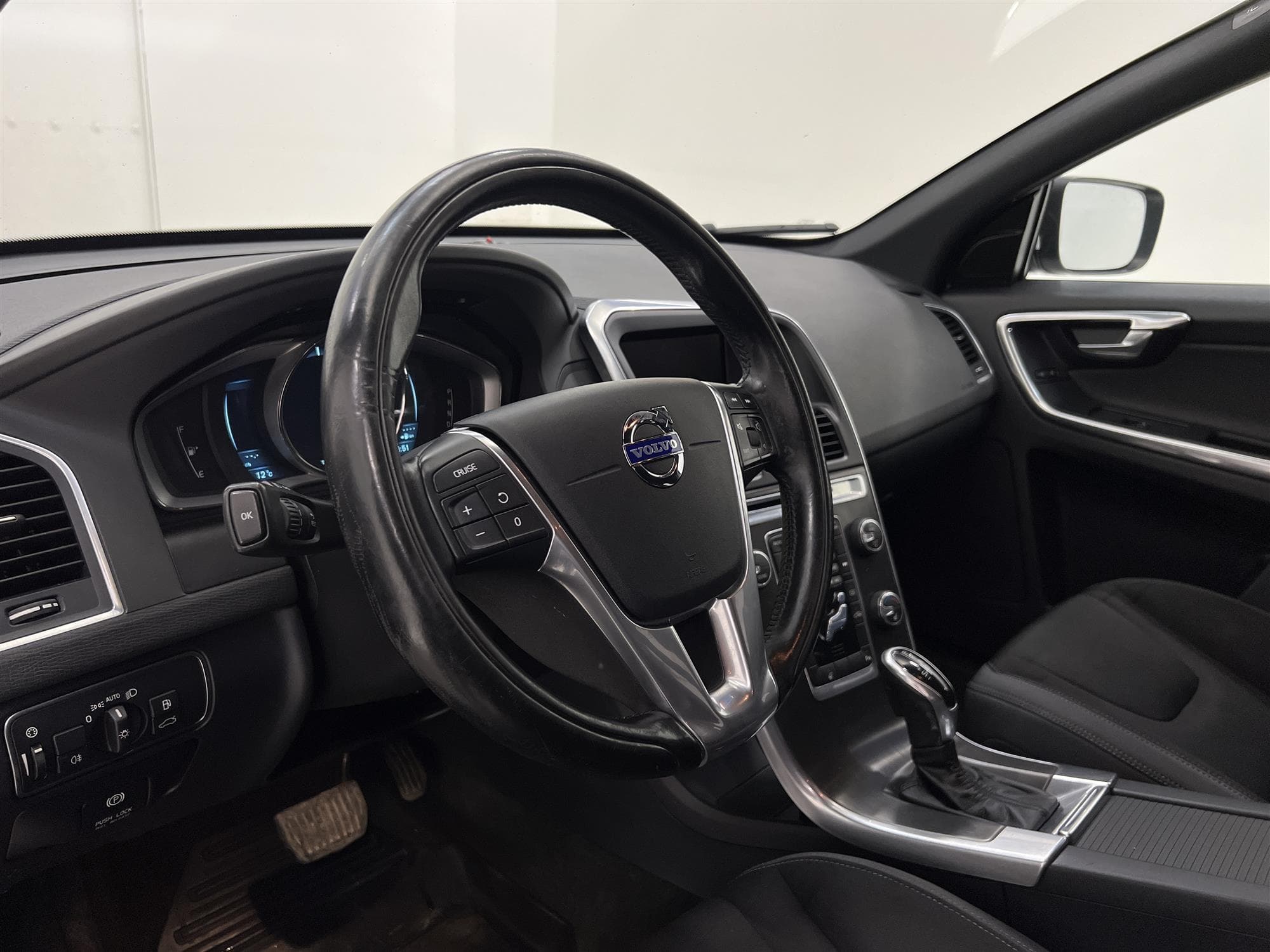 Volvo XC60 D3 136hk Momentum D-Värm Drag 0,50L/mil