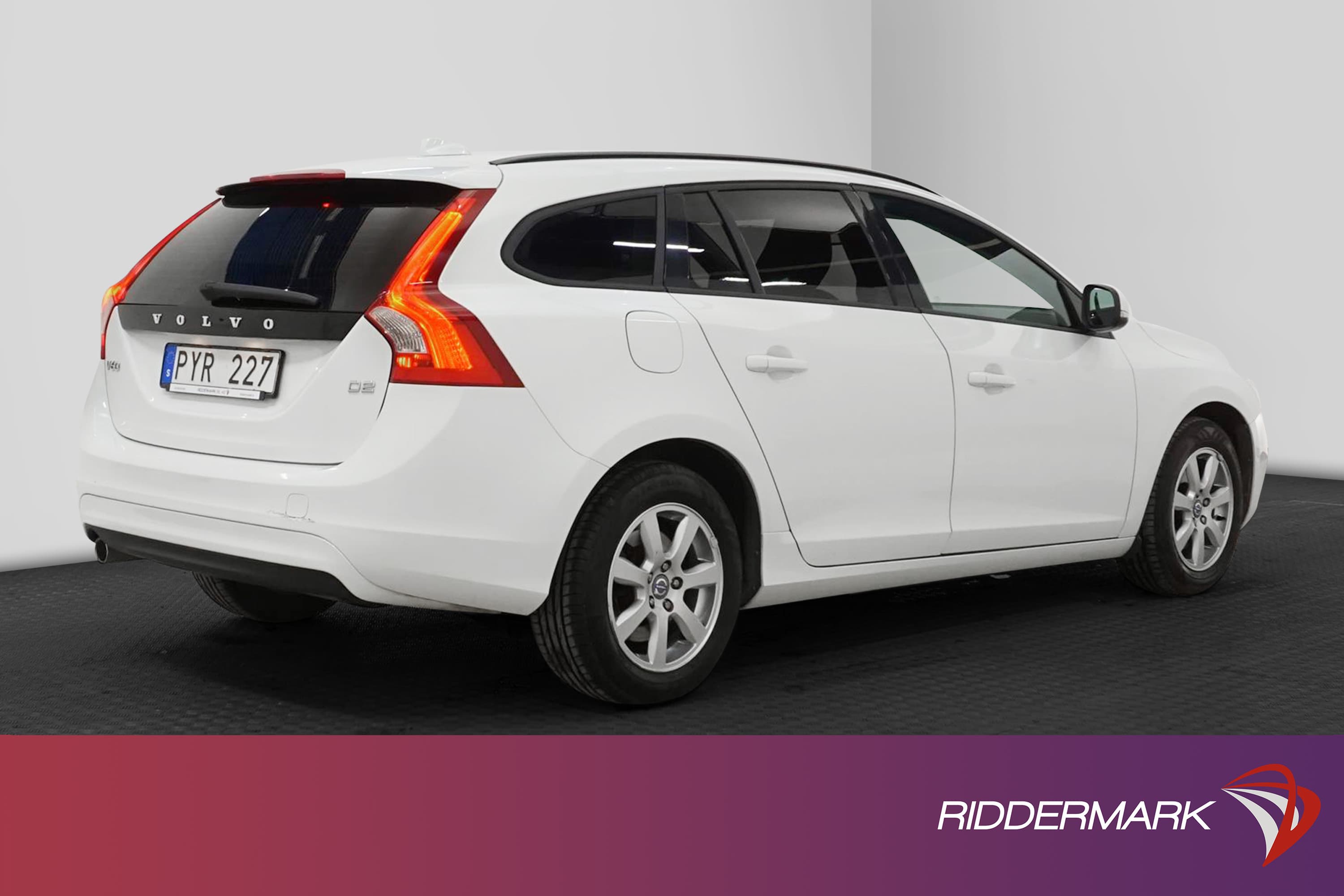Volvo V60 D2 115hk 1 Bruk 1103kr Skatt Välservad 0,41L/mil
