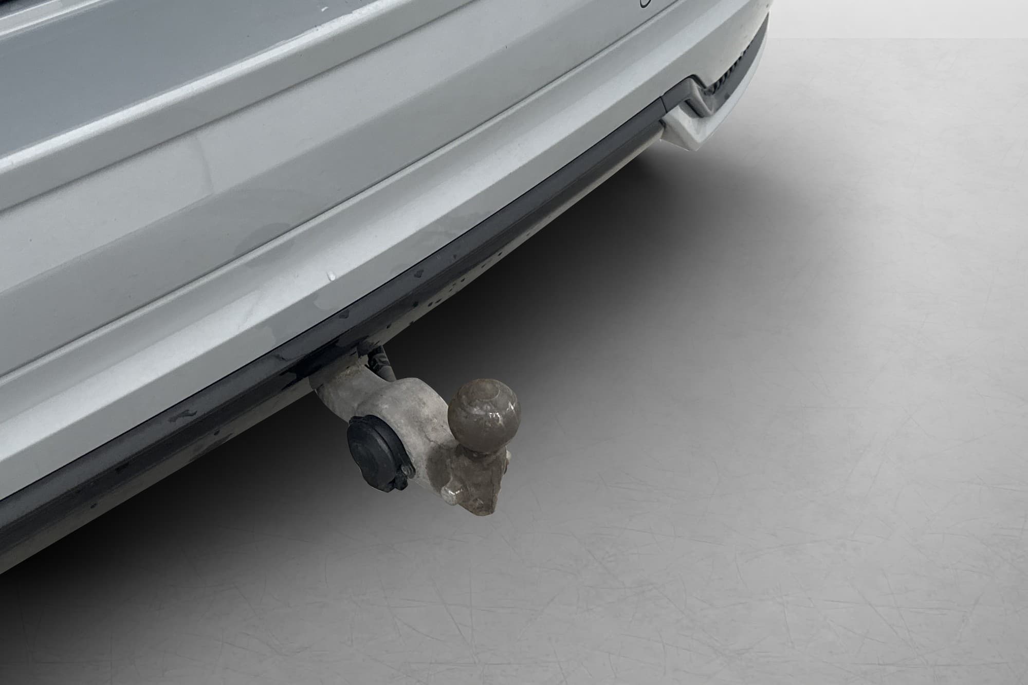 Volvo XC60 Recharge T6 AWD Plus Dark Pano Värm Drag MOMS