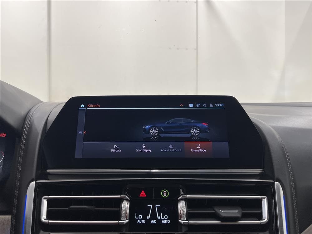 BMW M850i xDrive Coupé 530hk Carbon Core B&W 360° HUD