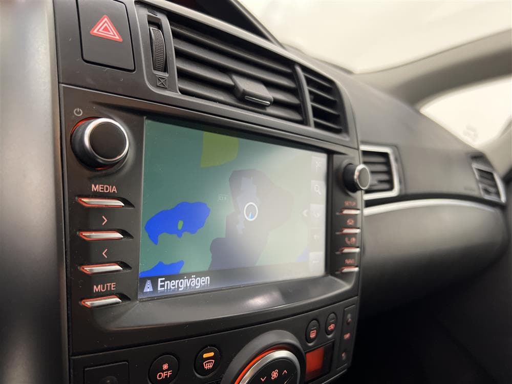 Toyota Verso VVT-i 1.8 147hk 7 Sits B-Kam Navi L-Assist 