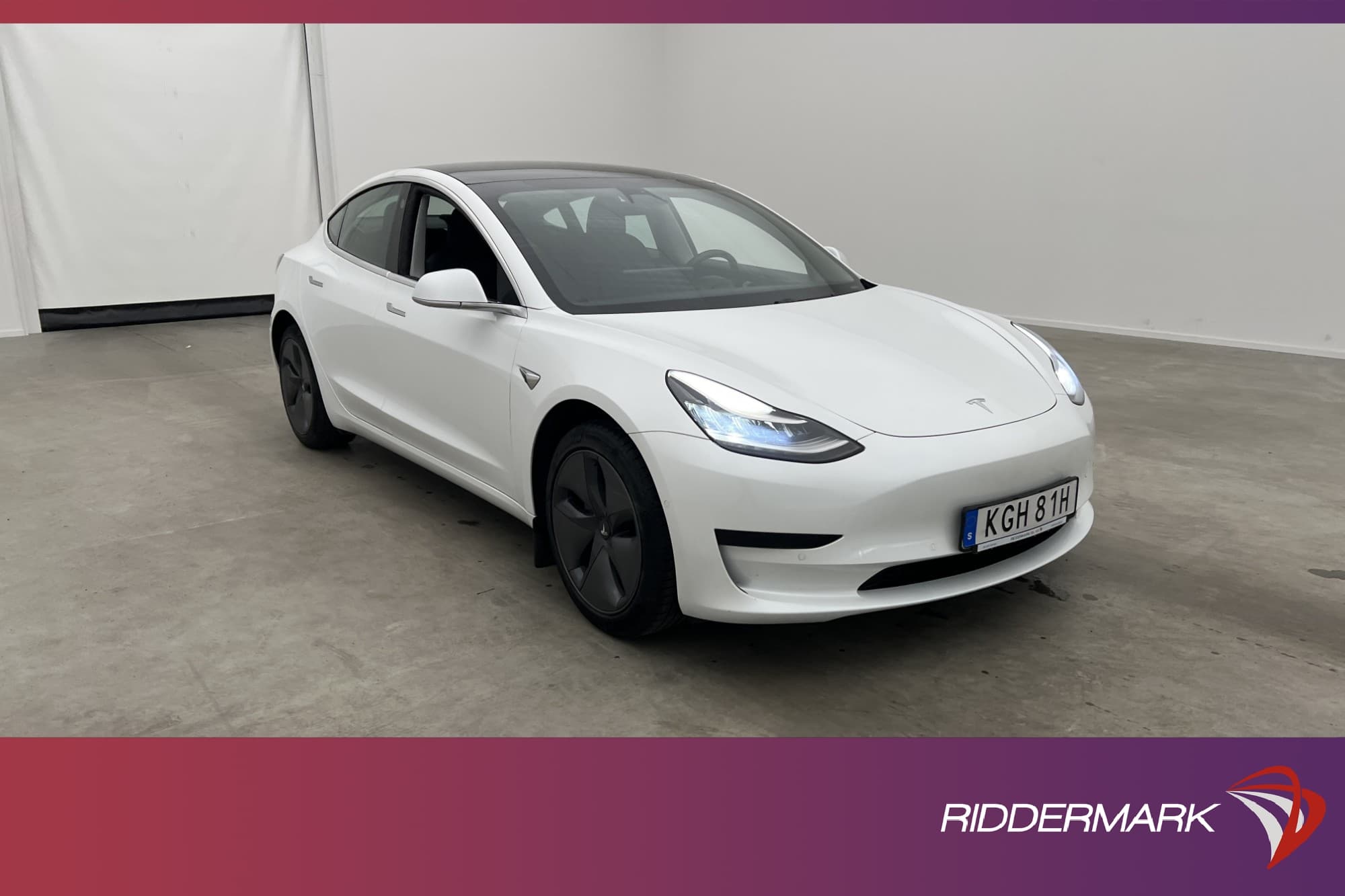 Tesla Model 3 Standard Range Plus 258hk