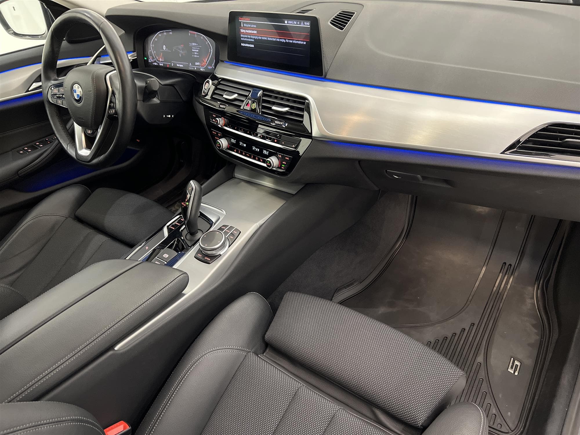 BMW 520 d xDrive 190hk Sportline HiFi Navi Drag 0,47l/milinteriör