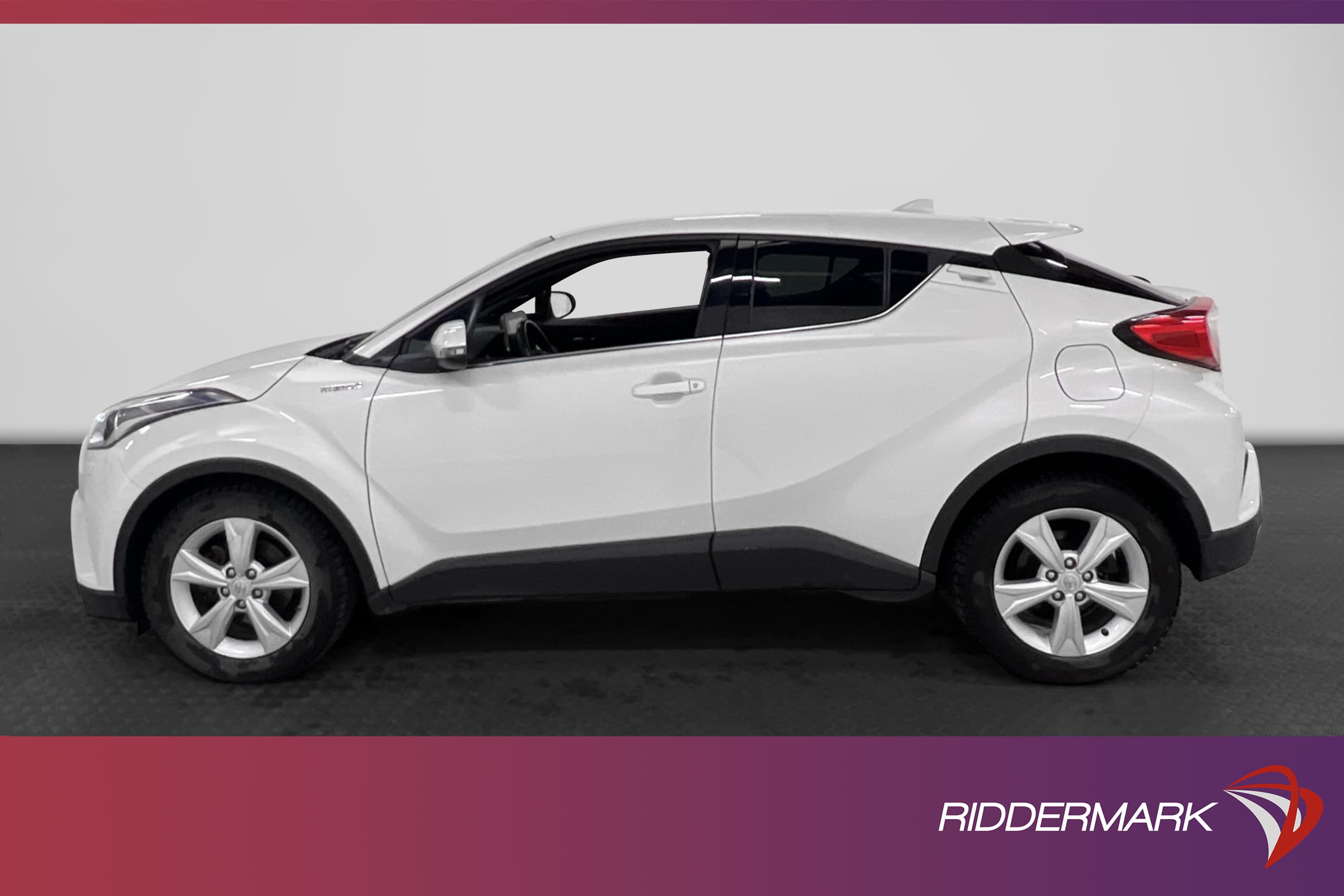 Toyota C-HR Hybrid CVT 122hk M-värm Backkamera Skinn