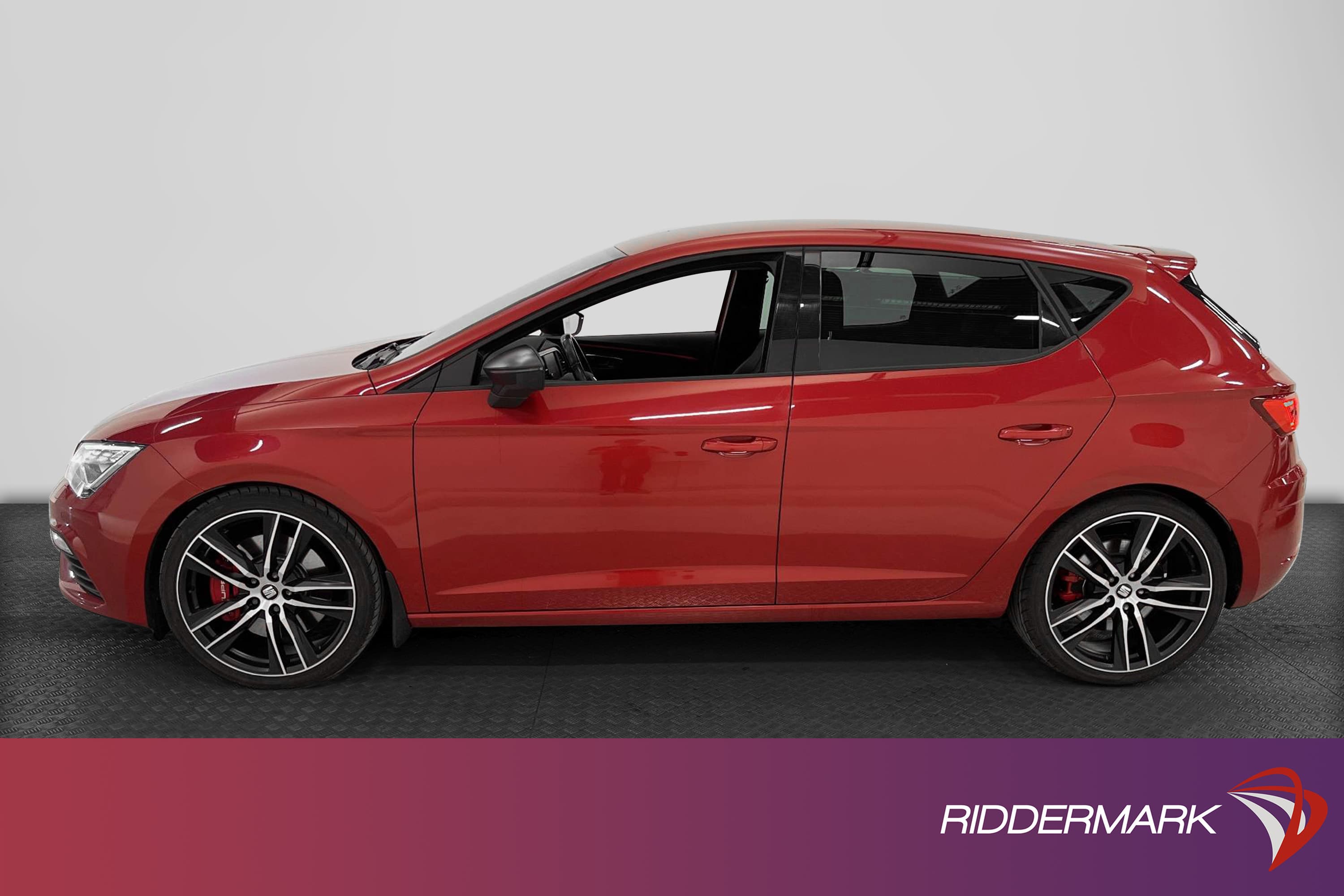 SEAT Leon Cupra 2.0 TSI DSG 300 hk