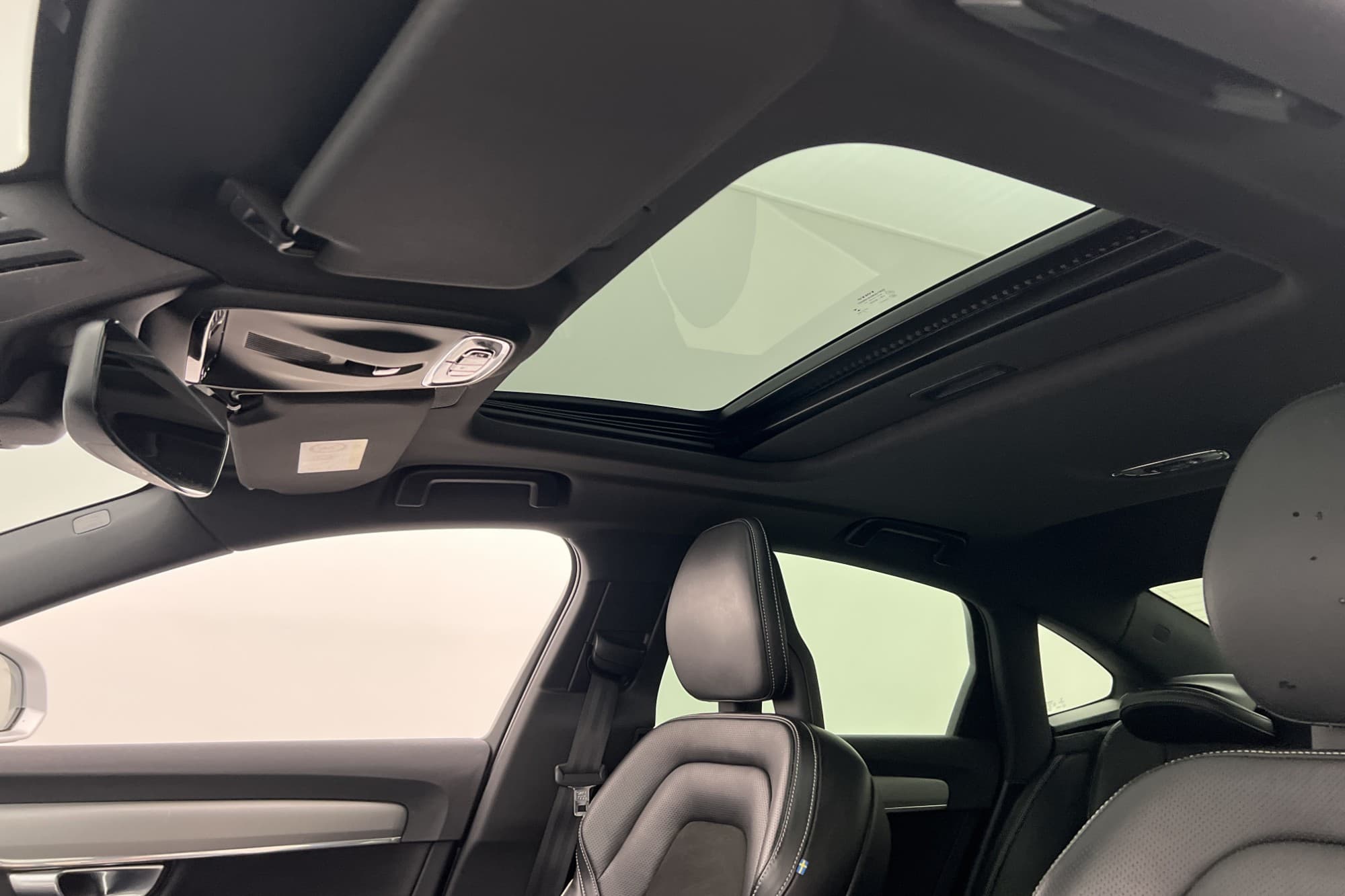 Volvo S90 D4 AWD 200hk R-Design VOC Värm B-Kamera GPS BLIS