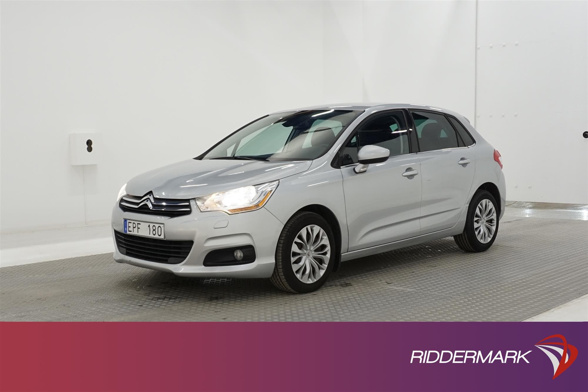 Citroën C4 1.6 e-HDi 111hk