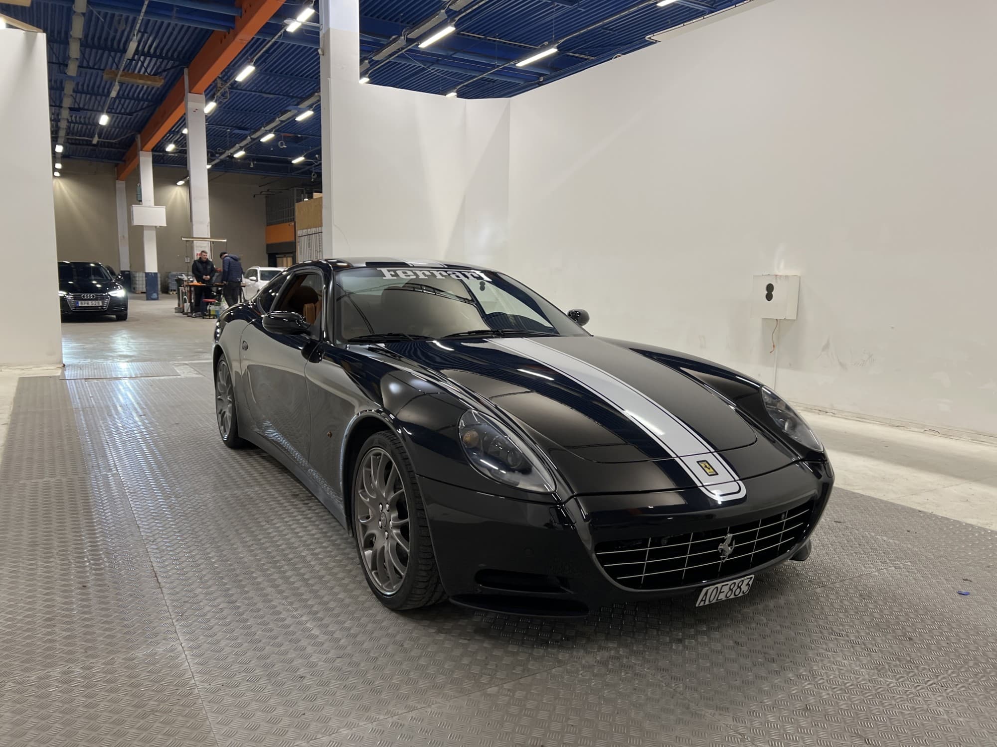 Ferrari 612 Scaglietti 5.7 V12 540hk