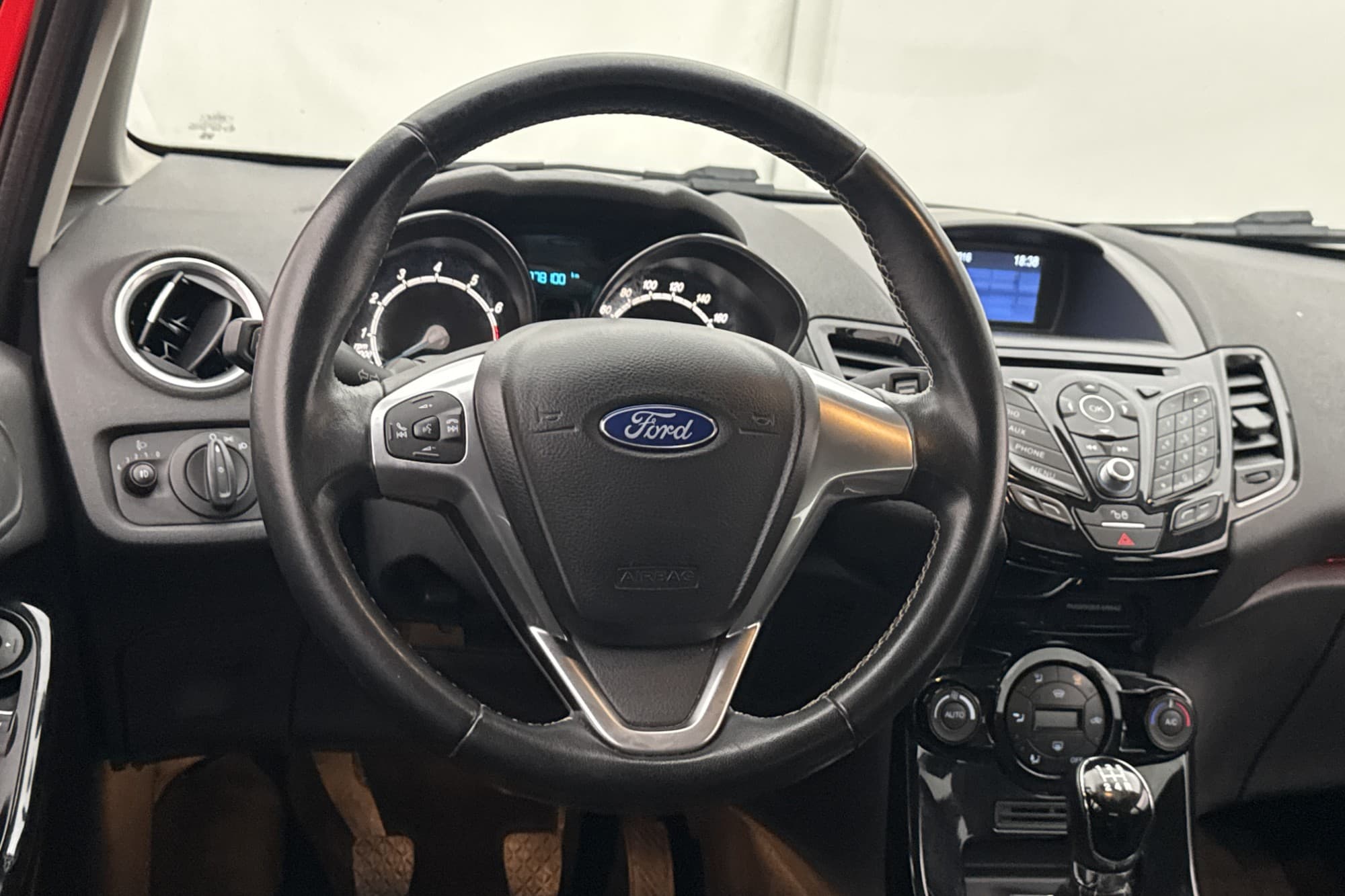 Ford Fiesta 1.0 Manuell 80hk Titanium Bluetooth