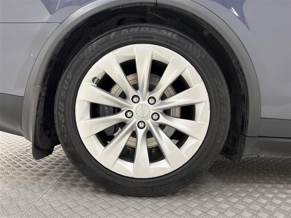 Tesla Model X 100D 423hk Dragkrok FSD Kolfiber Moms Leasbarinteriör