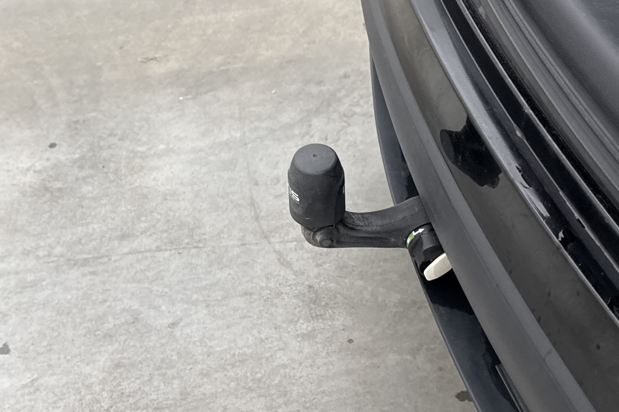 Tesla Model Y Long Range AWD Dragkrok Pano AP MOMS