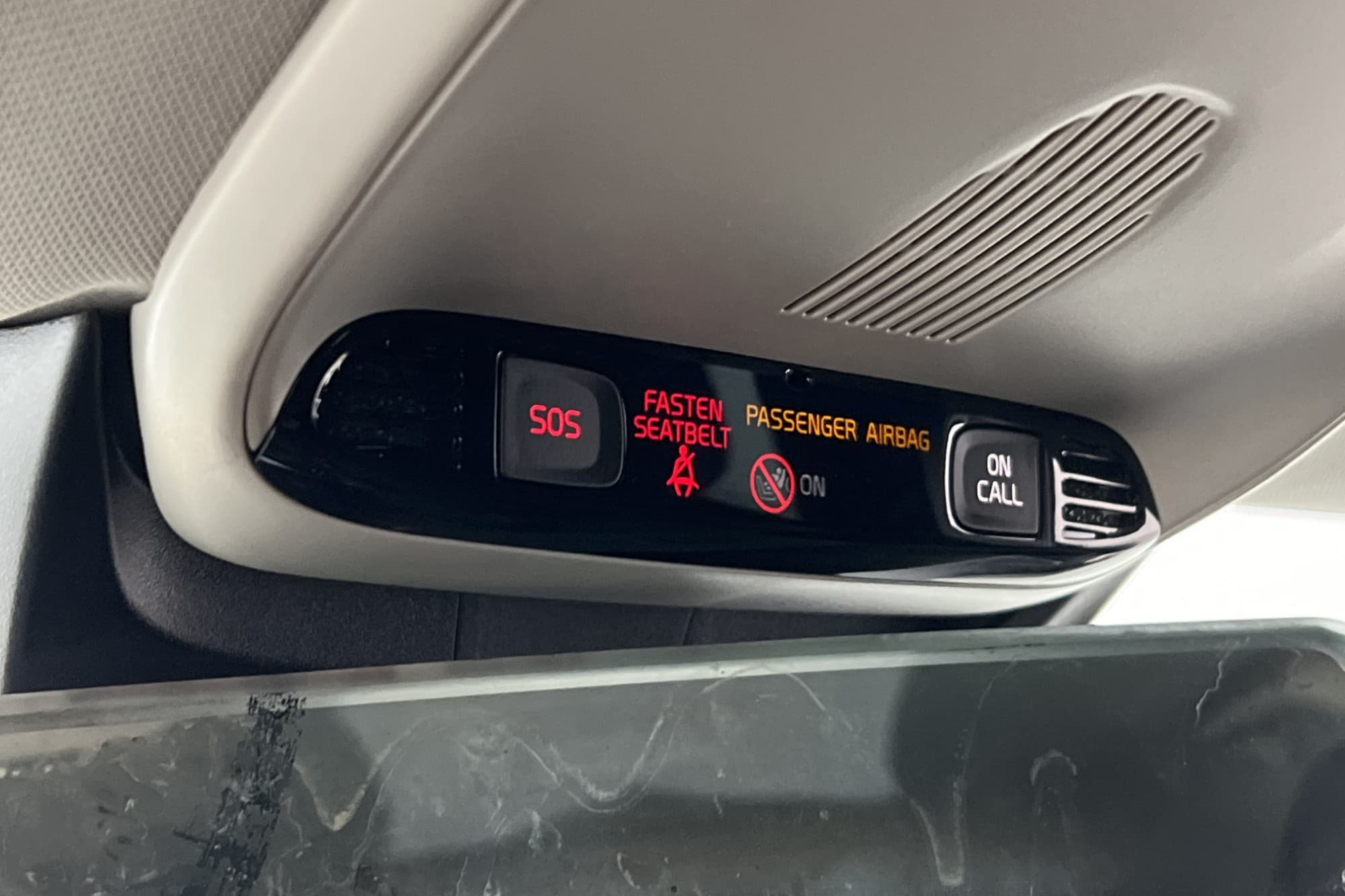 Volvo V40 D2 120hk Kinetic VOC D-Värmare P-Sensorer