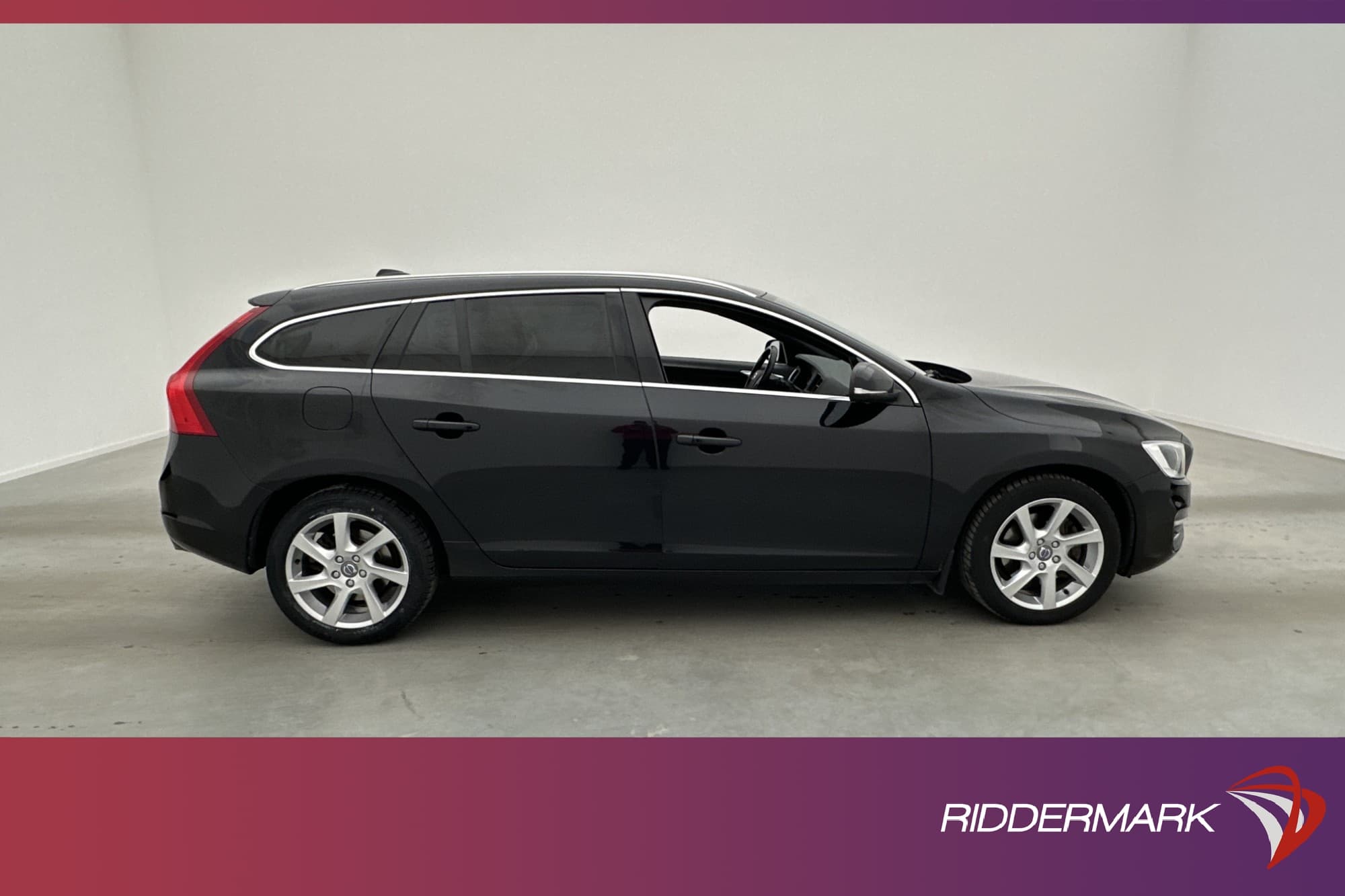Volvo V60 D5 AWD 215hk