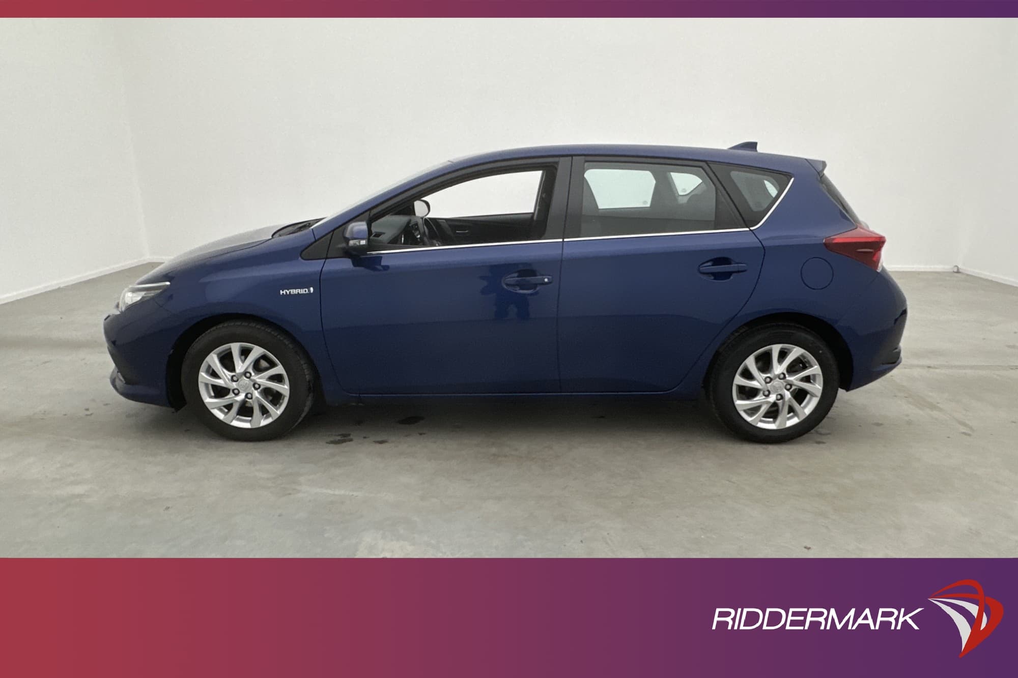 Toyota Auris Hybrid