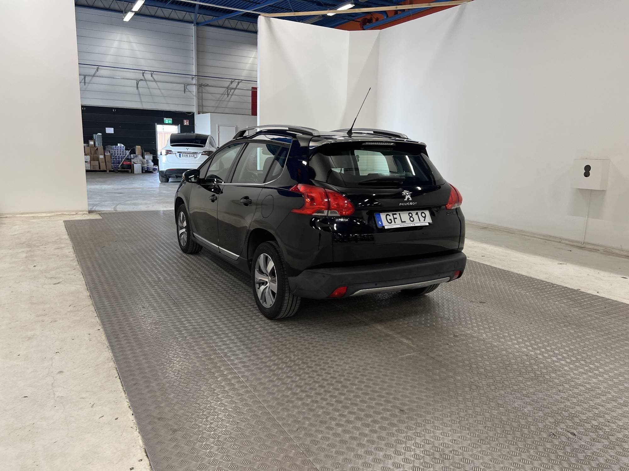 Peugeot 2008 1.2 VTi 82hk