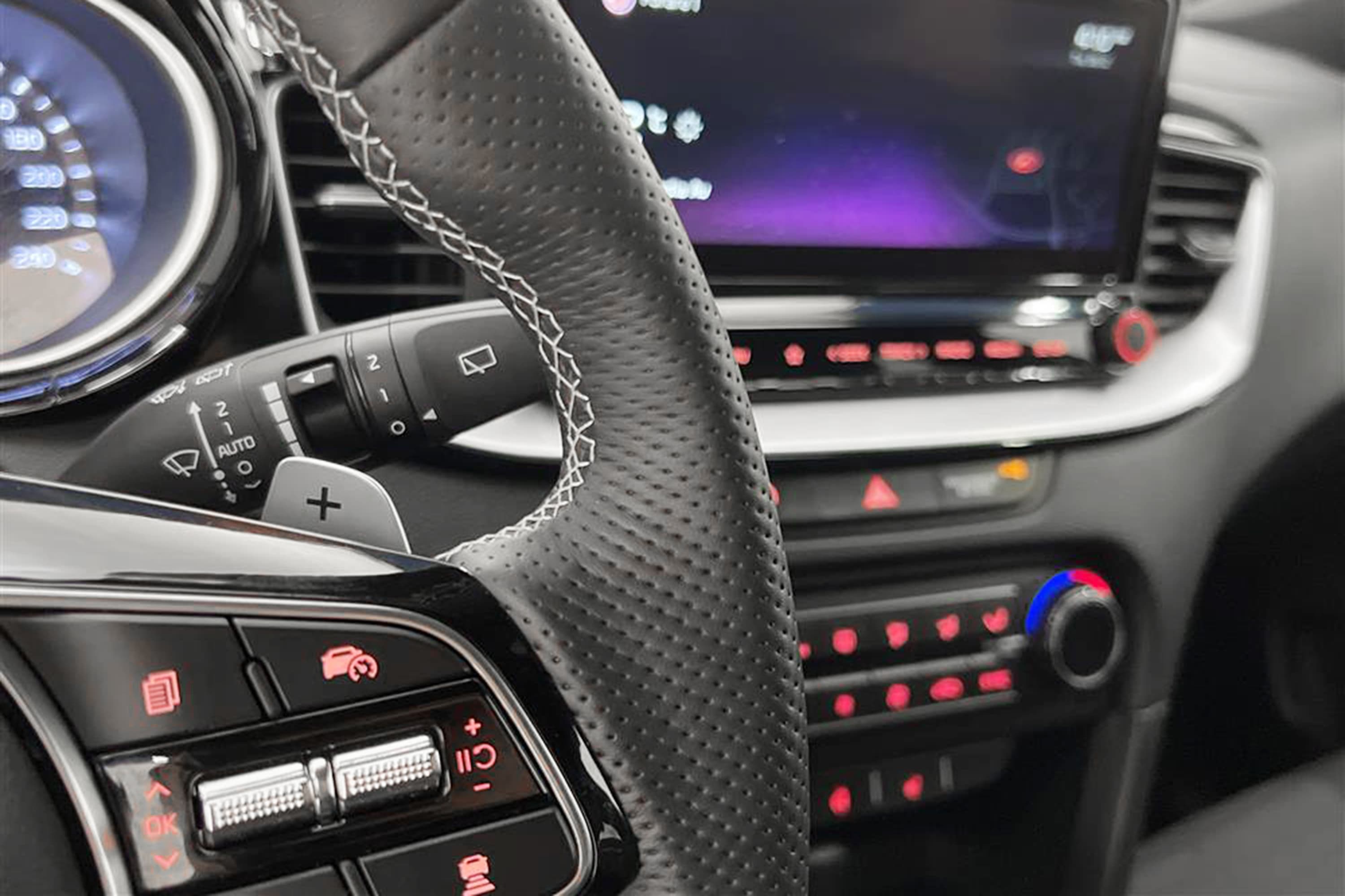 Kia ProCeed 1.5 T-GDi 160hk GT-Line Navi B-kam M-värm