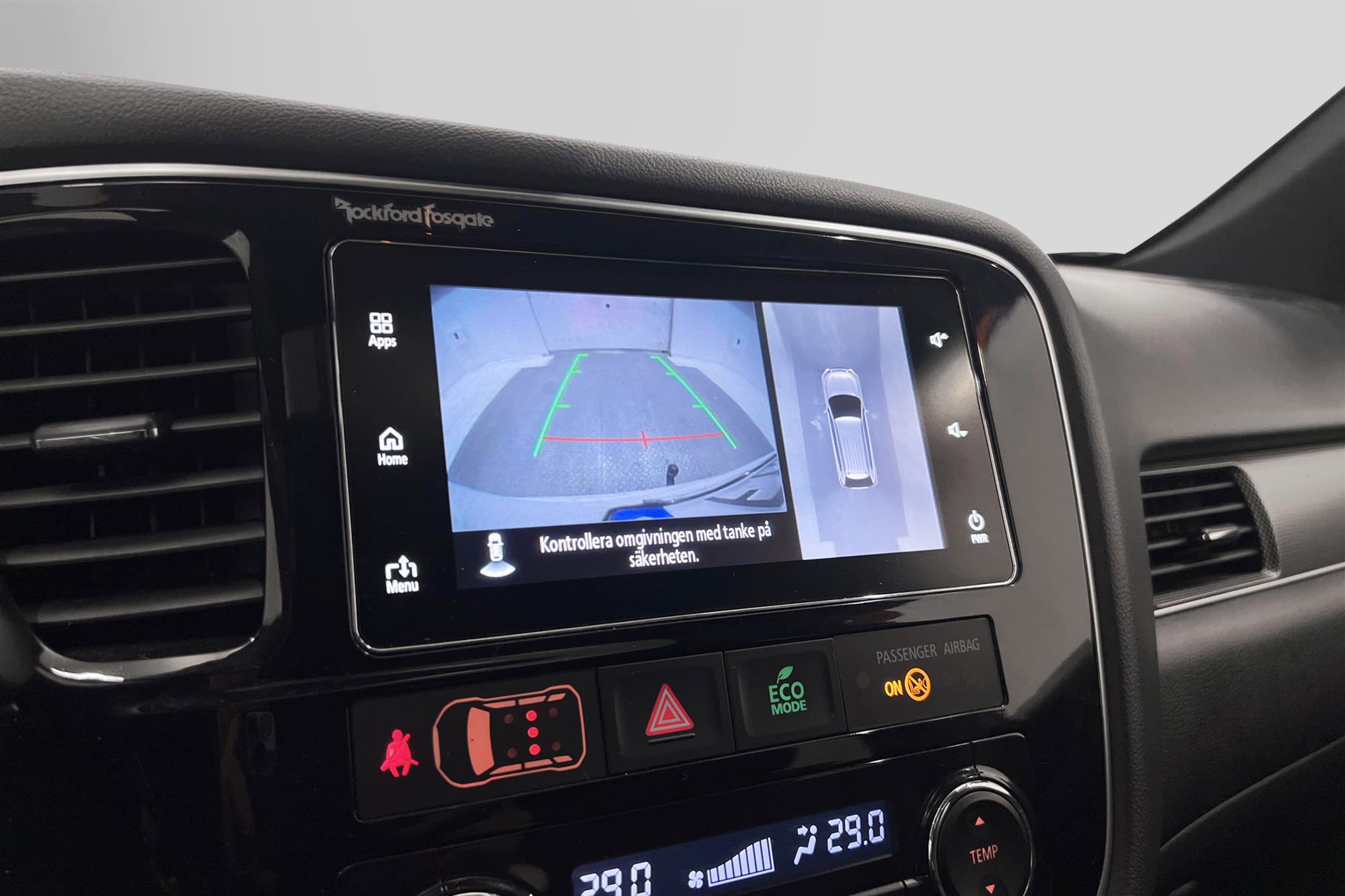 Mitsubishi Outlander P-HEV 4WD 360° Drag Taklucka Carplayinteriör