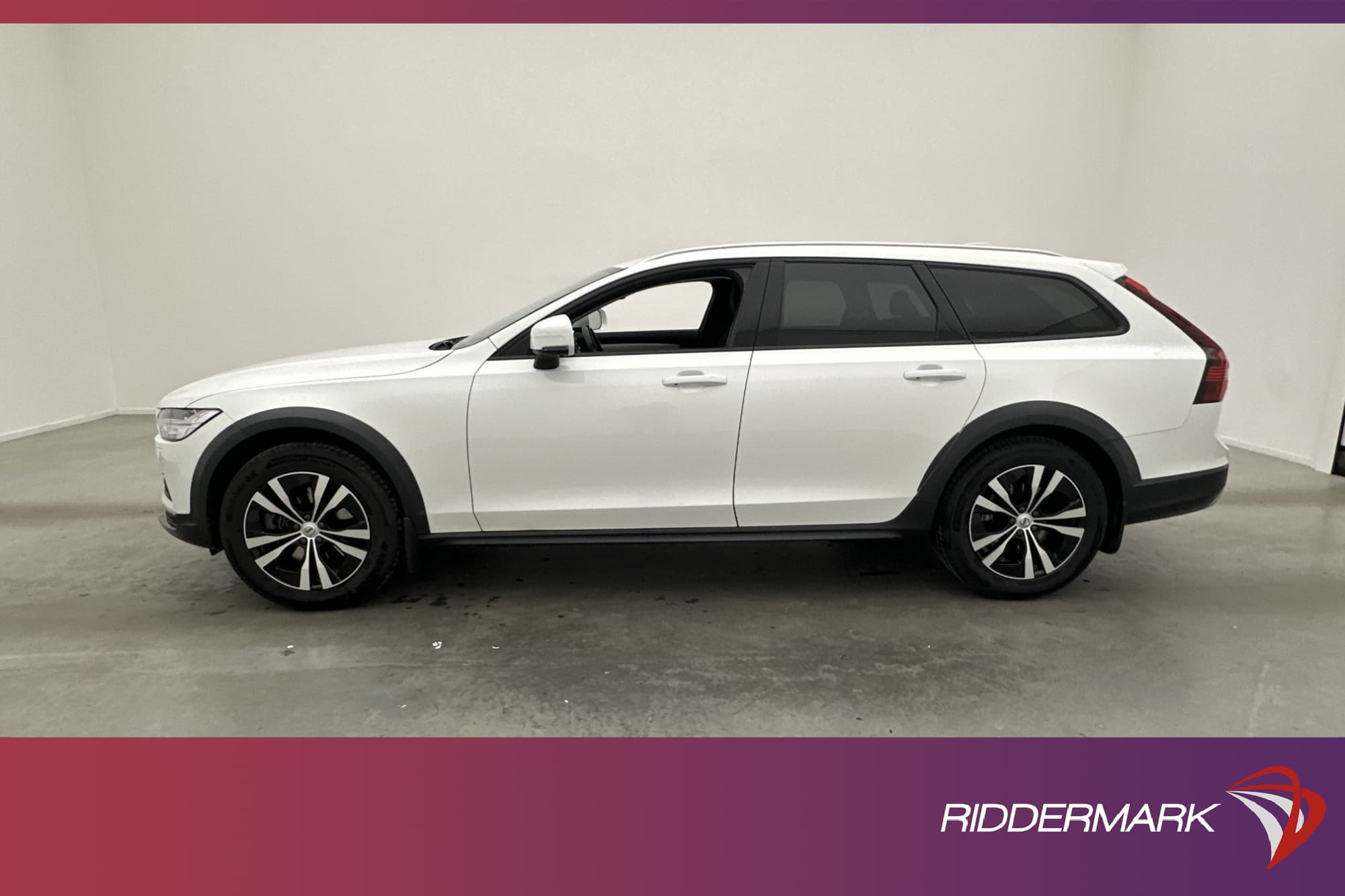 Volvo V90 Cross Country B4 AWD