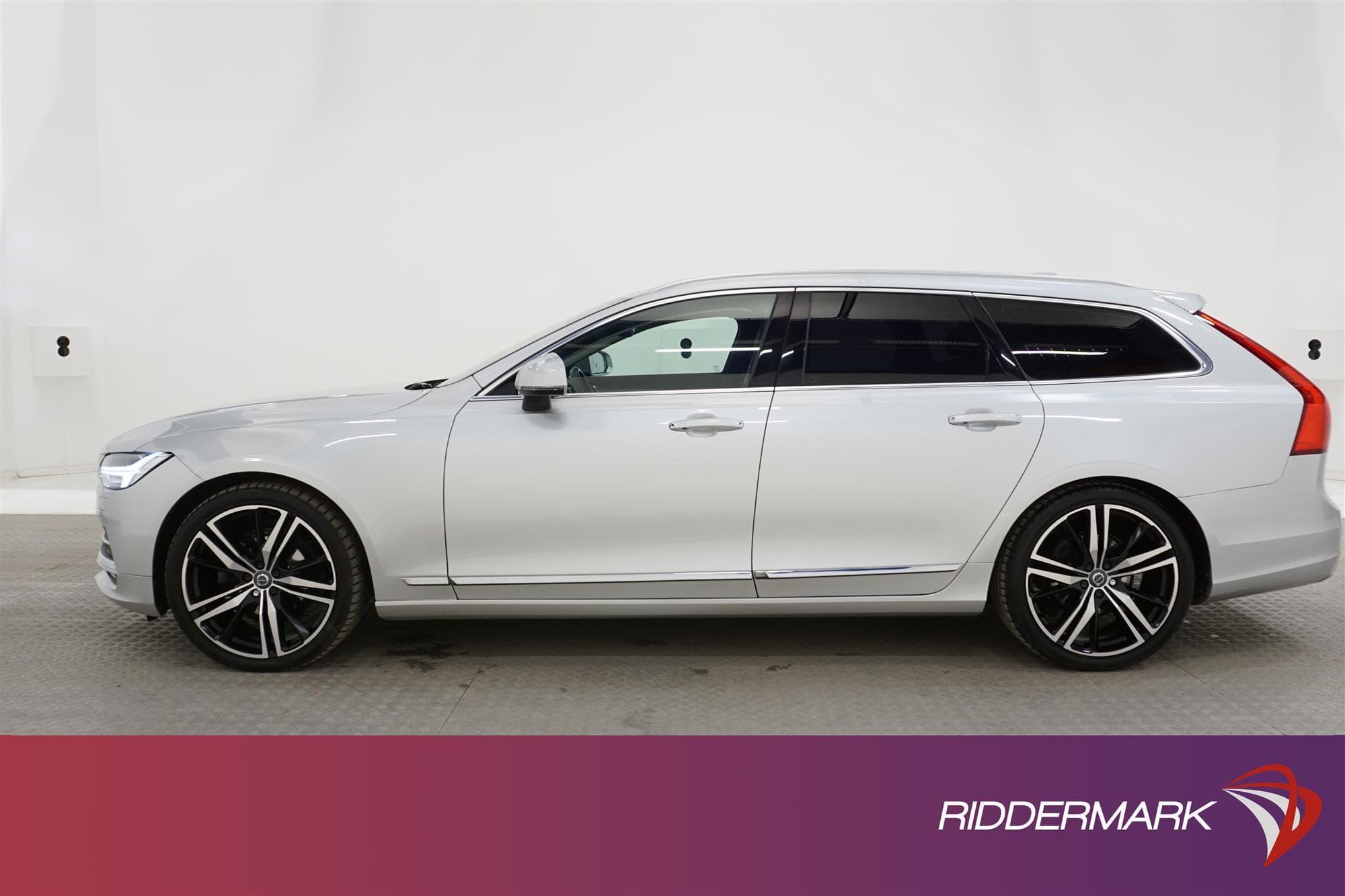Volvo V90 D4 190 hk
