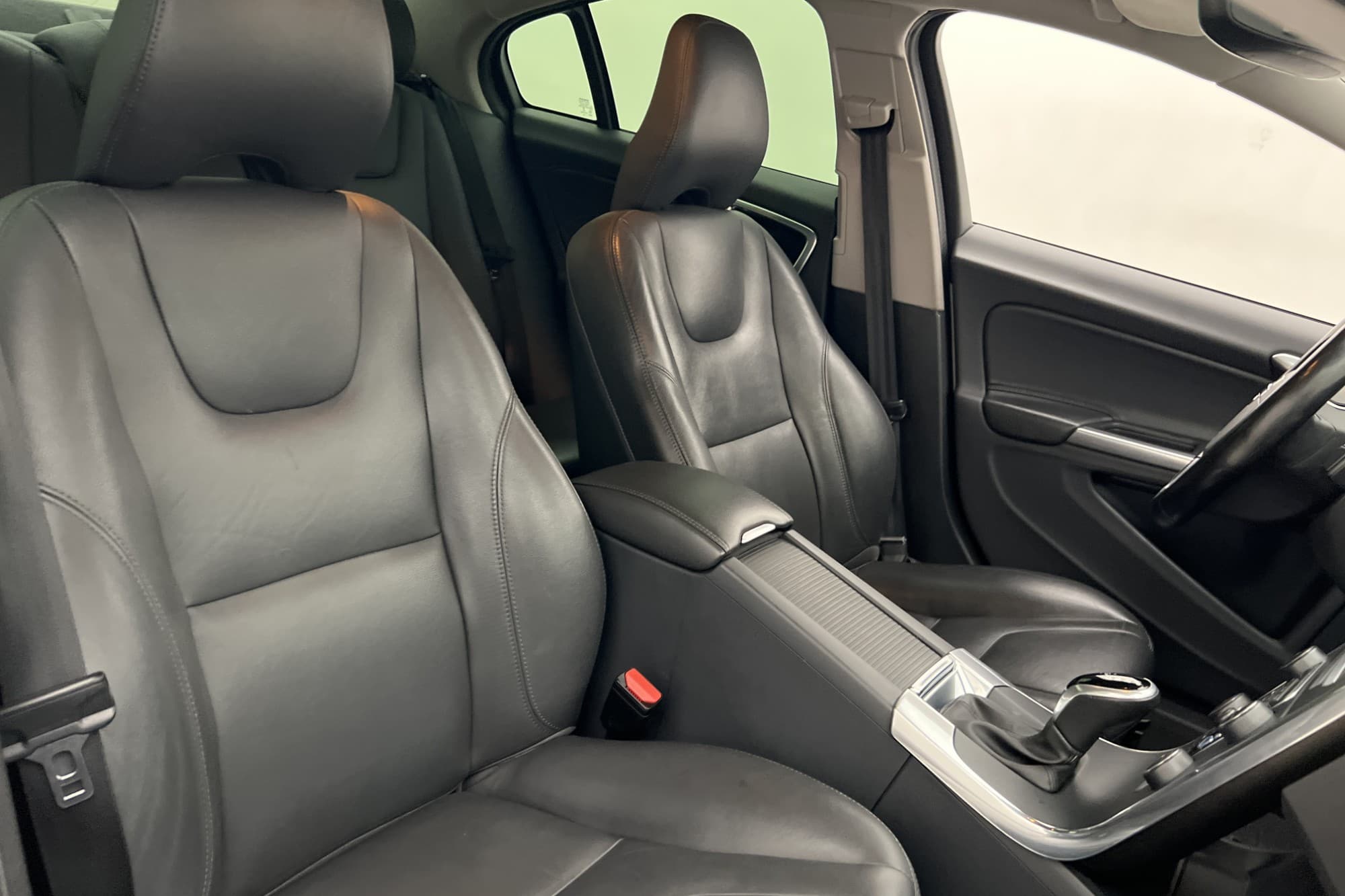 Volvo S60 D3 VOC Värmare Kamera Navi Skinn Rattvärme Keyless