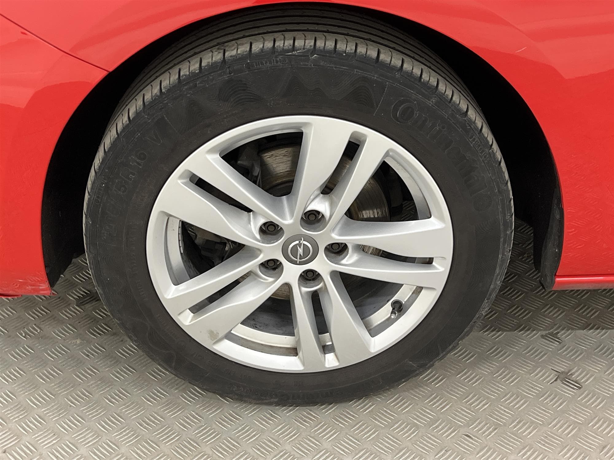 Opel Astra 1.0 105hk Sensorer Välservad Låg Skatt 0,45l/mil