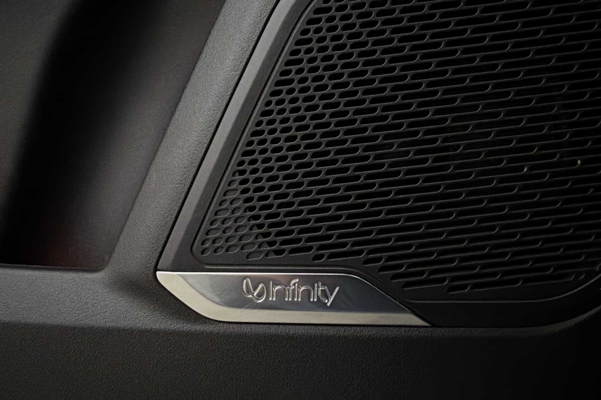 Lynk & Co 01 PHEV 261hk Pano 360° CarPlay Elstol