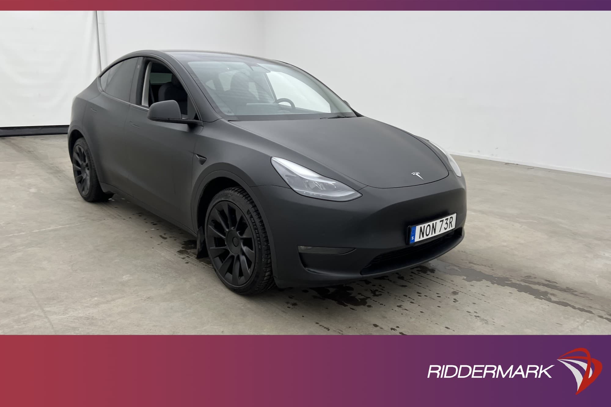 Tesla Model Y Long Range AWD