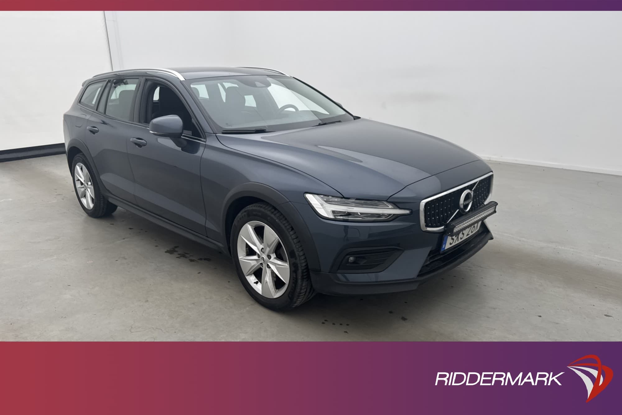 Volvo V60 Cross Country D4 AWD