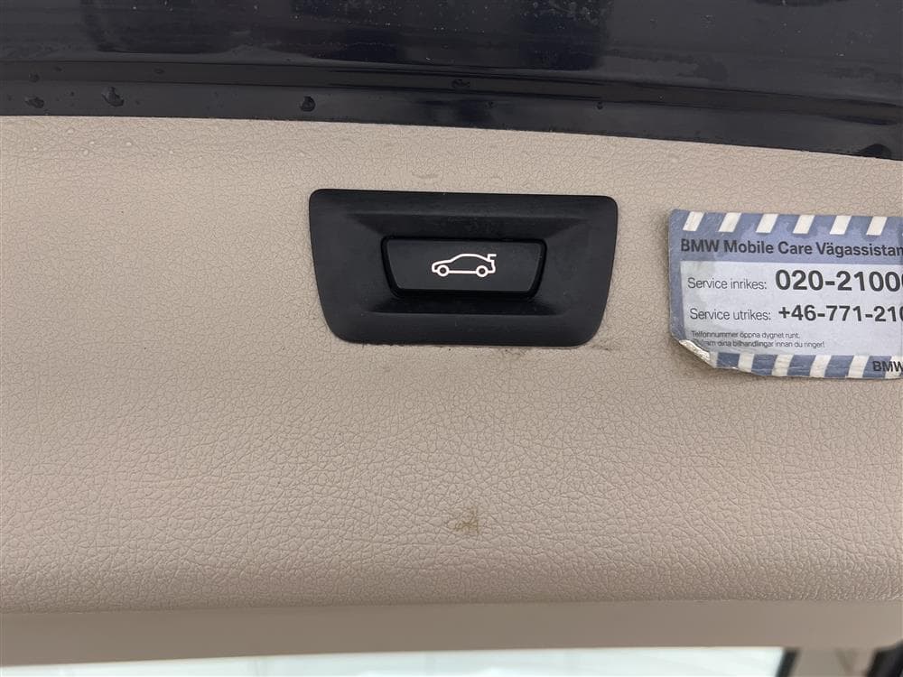 BMW 318d Touring 143hk xDrive Modern line P-sensor 0,44L/Mil