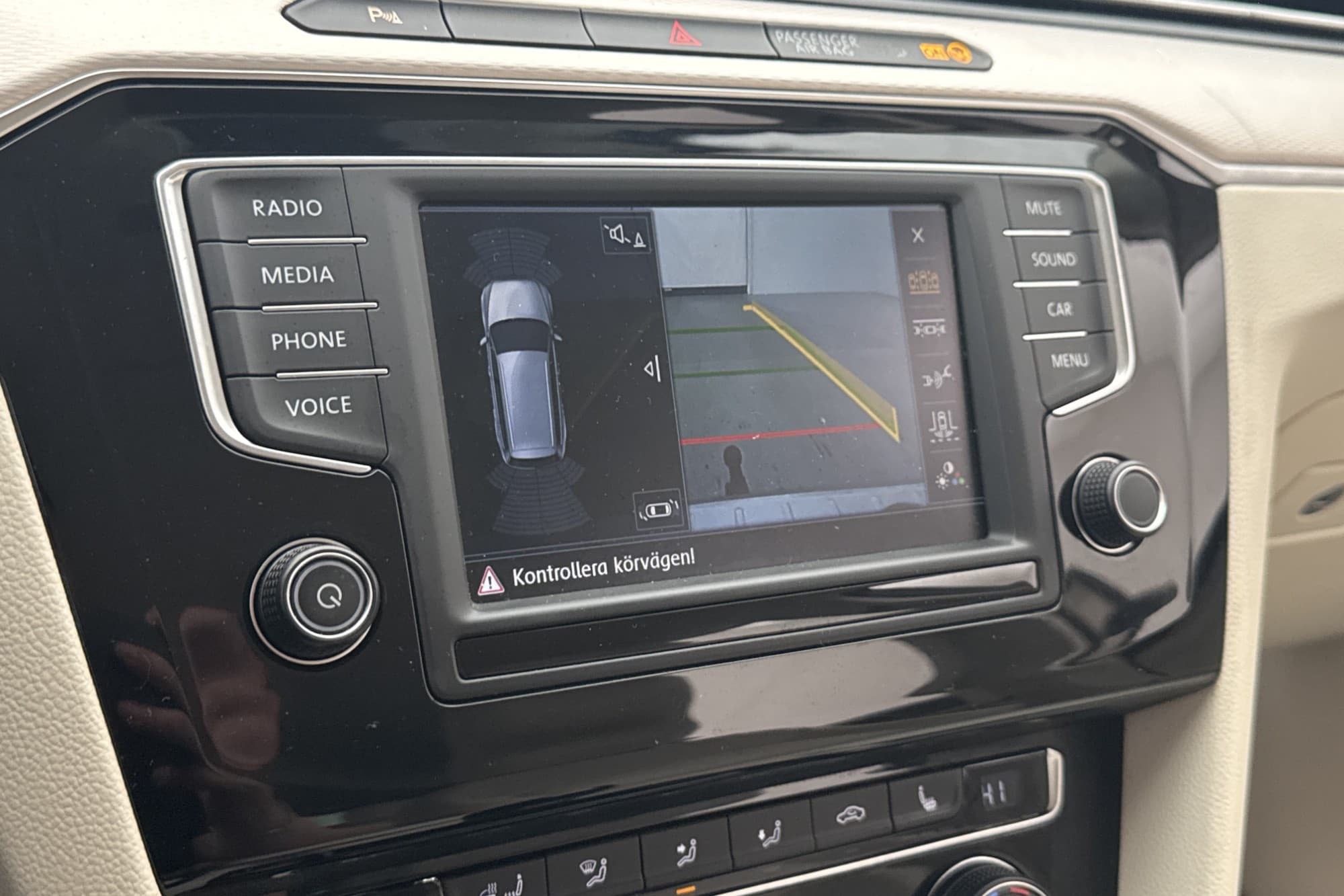 Volkswagen Passat Alltrack 2.0 TDI 4M 190hk Dragkrok Värmare