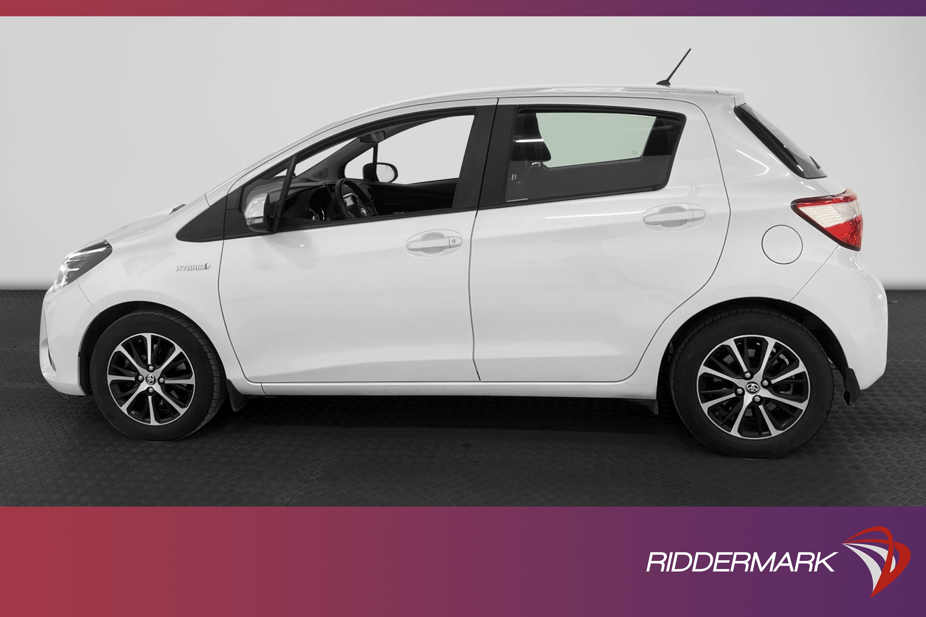Toyota Yaris Hybrid e-CVT 101hk