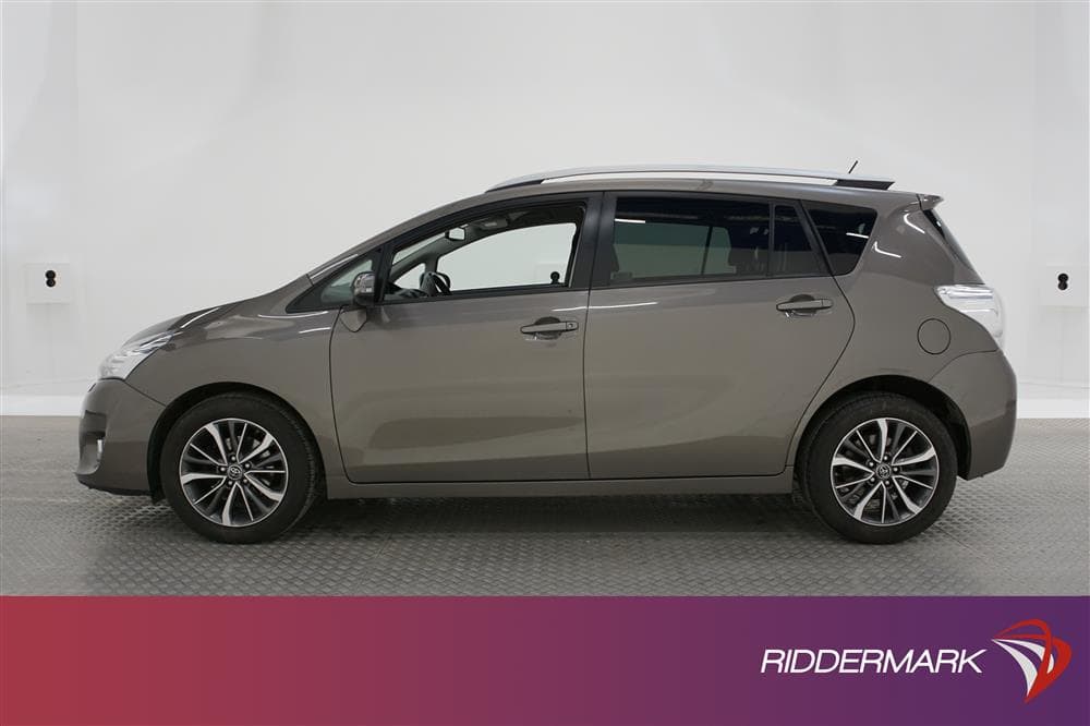 Toyota Verso VVT-i 1.8 147hk 7 Sits B-Kam Navi L-Assist 