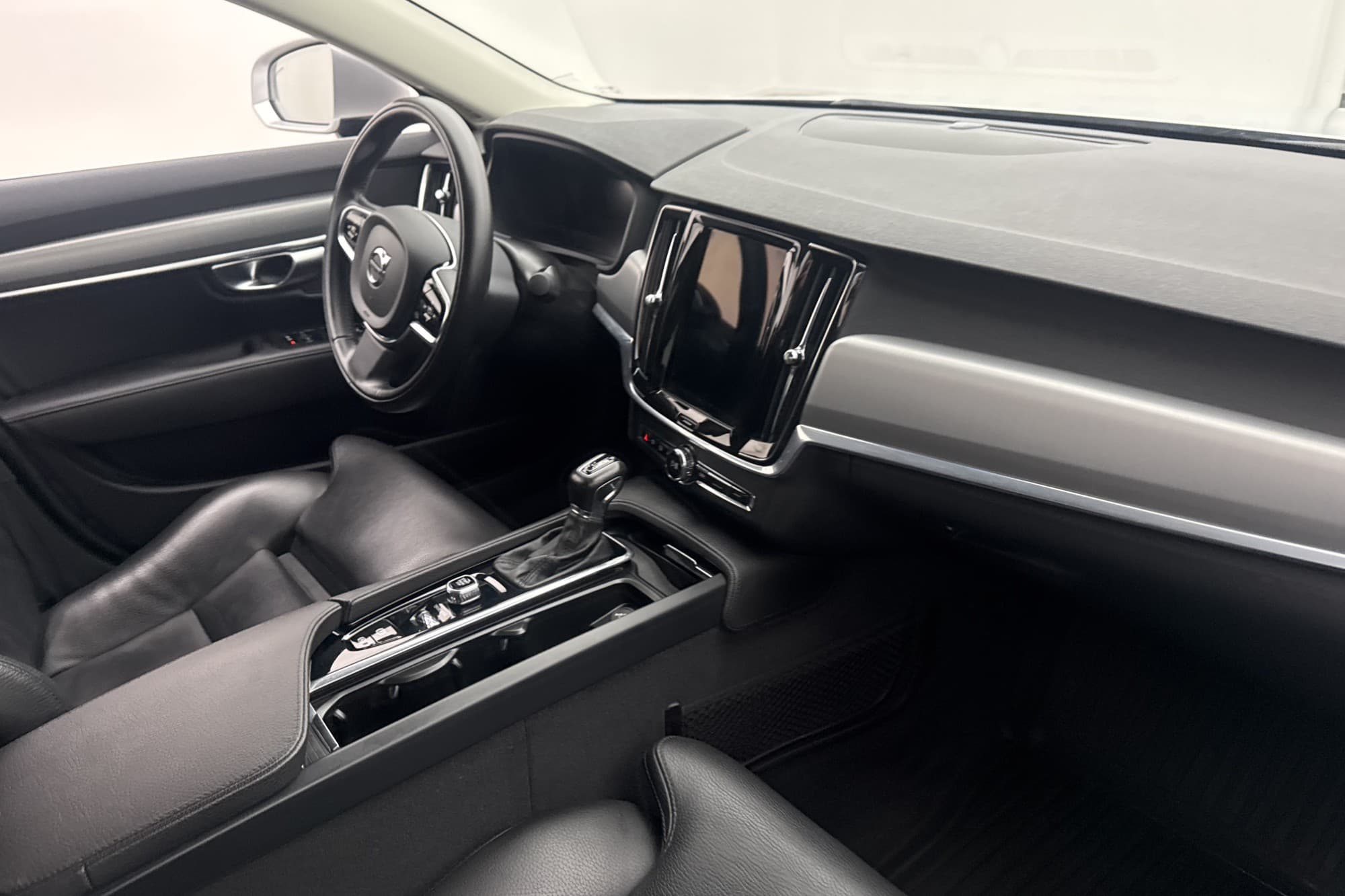 Volvo S90 T4 190hk VOC Värm Navi Kamera Skinn