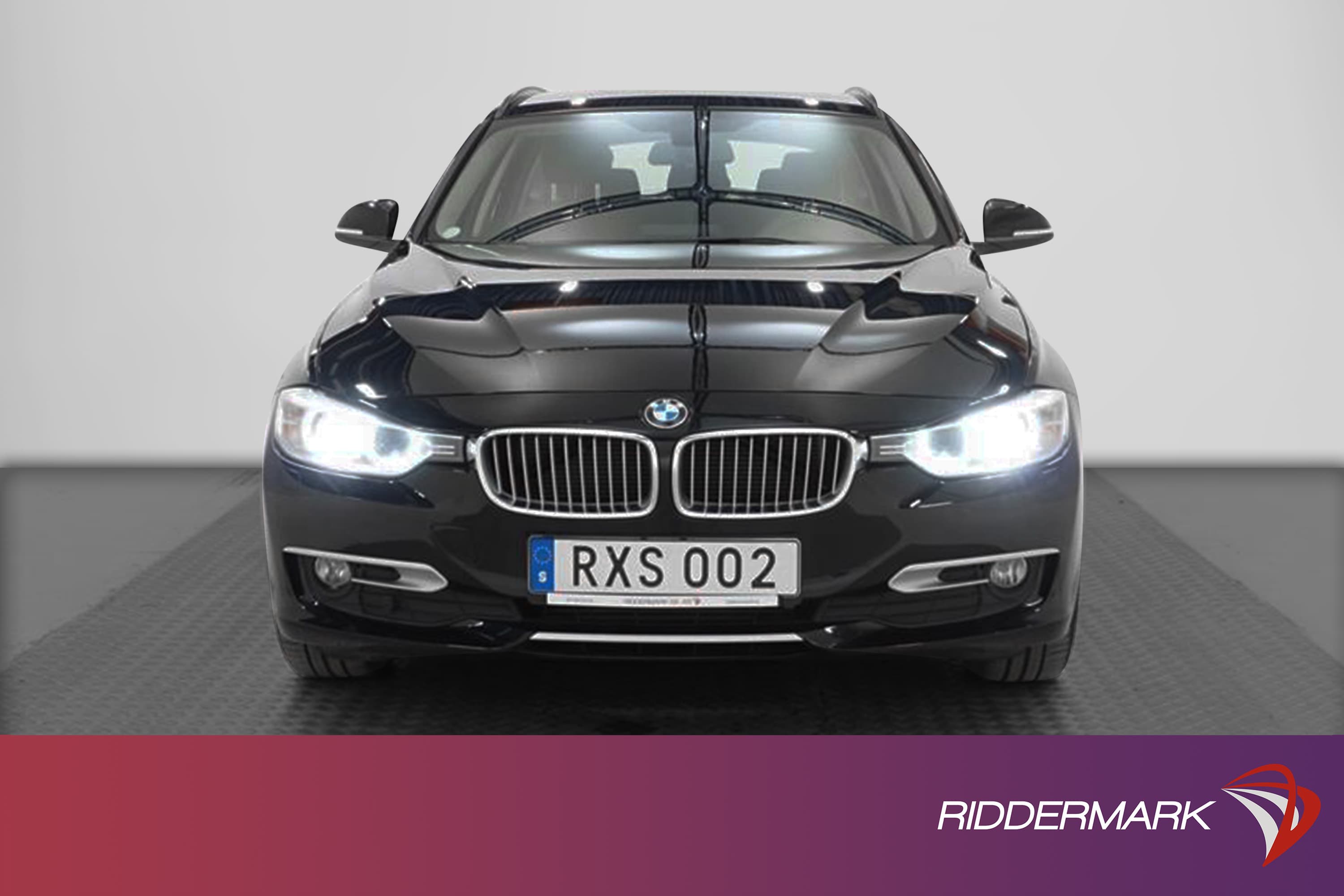 BMW 320 d xDrive Modern Line Motorvärmare Drag Keyless Skinnexteriör