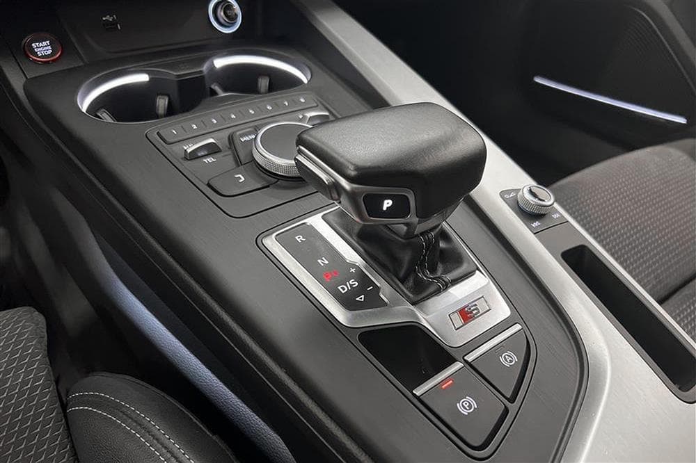Audi S5 Sportback 3.0 TFSI 354hk Värmare Pano B&O Draginteriör