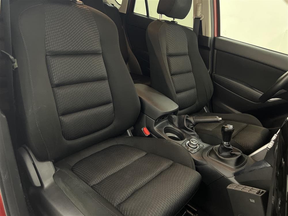 Mazda CX-5 2.2 SKYACTIV-G 150hk Navi M-Värmare Sensorerinteriör